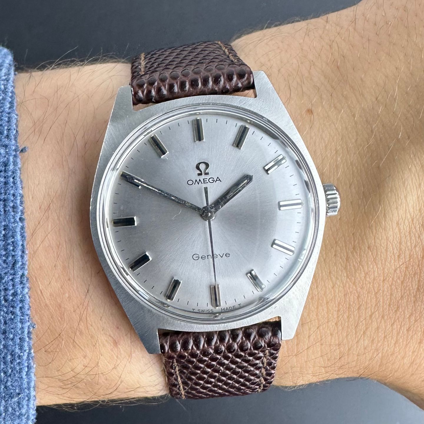 Omega Genève 135.041 - (2/8)