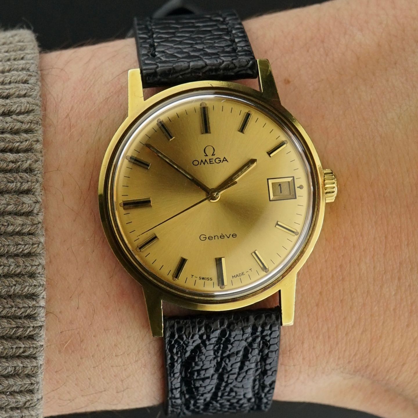 Omega Genève 136.070 - (2/8)