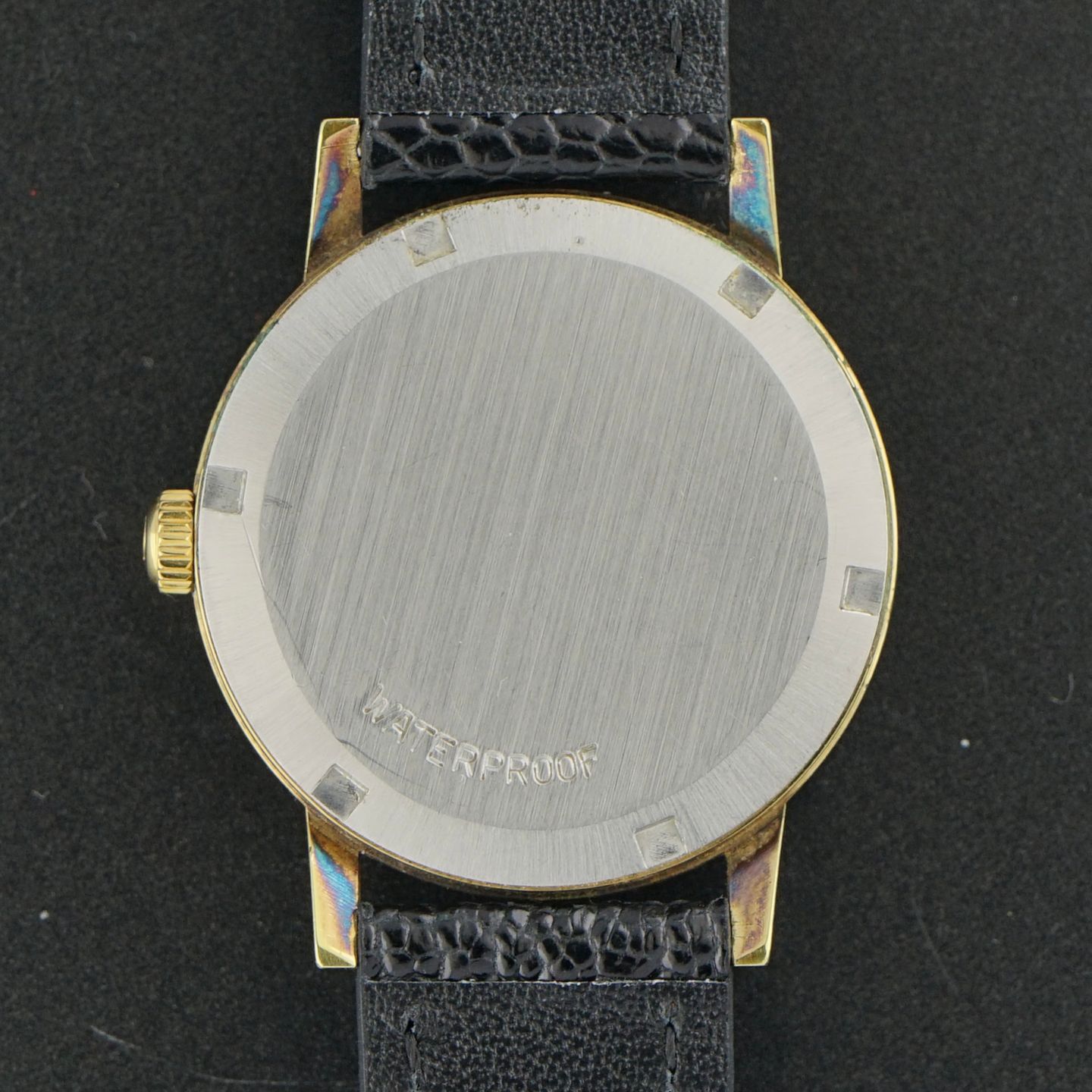 Omega Genève 136.070 - (3/8)