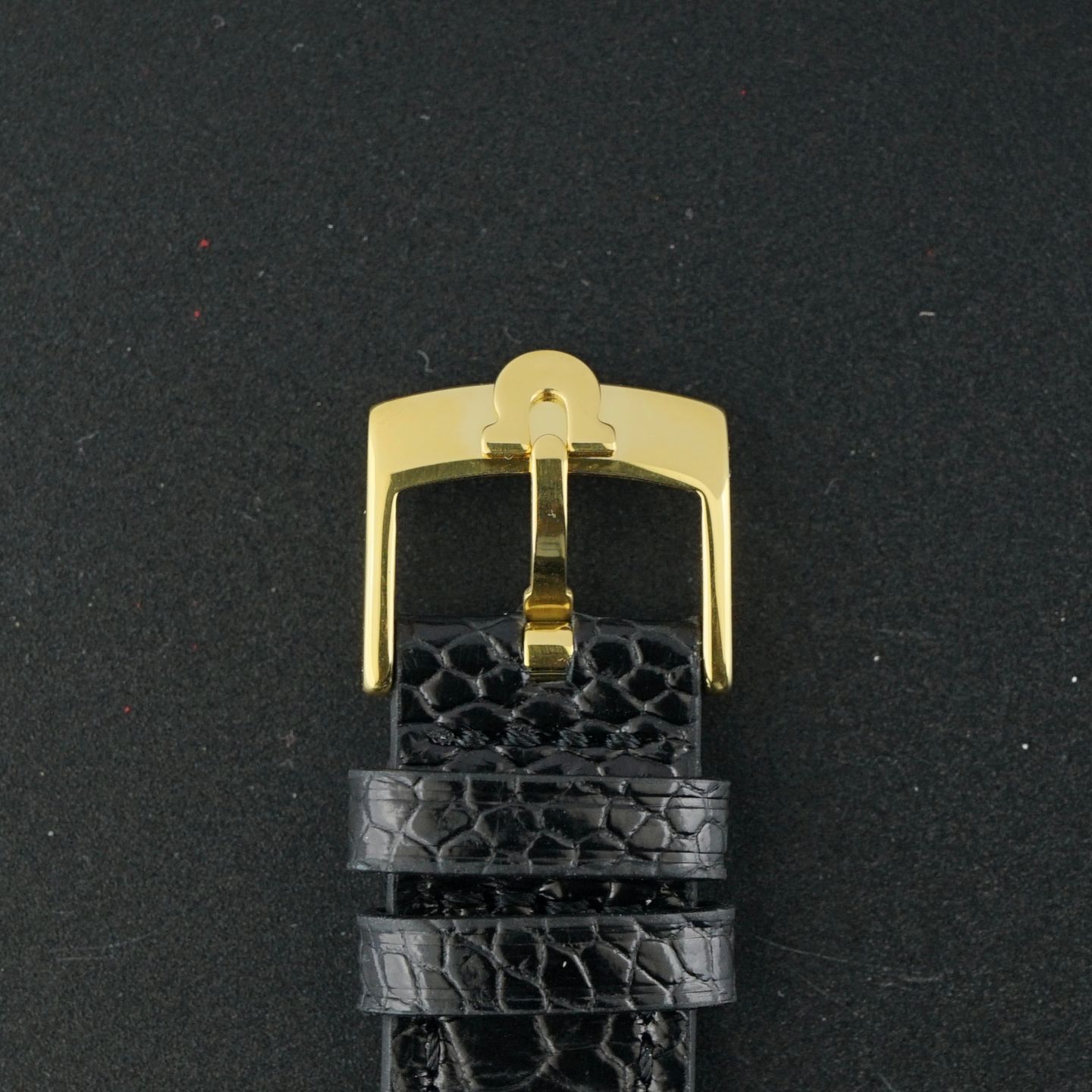 Omega Genève 136.070 - (7/8)