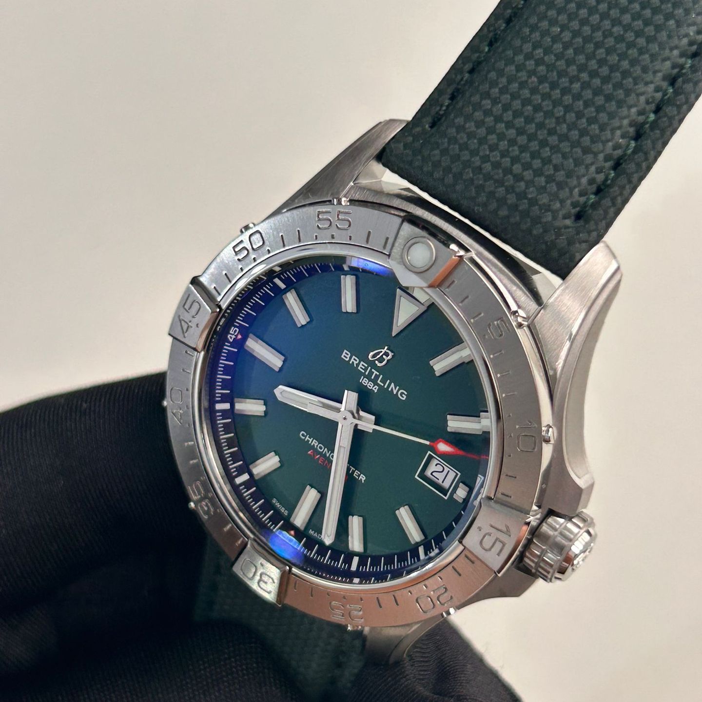 Breitling Avenger A17328101L1X1 - (4/8)
