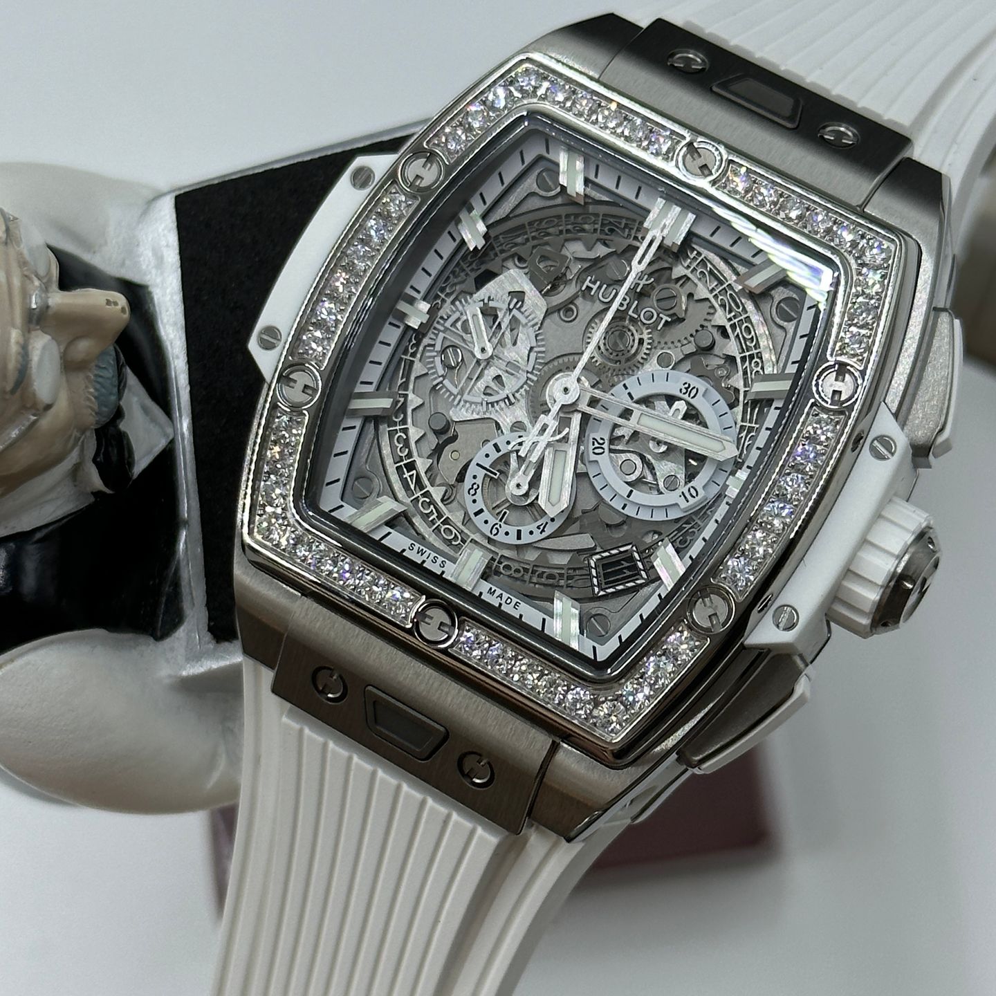 Hublot Spirit of Big Bang 652.nx.2010.rw.1204 (2023) - Transparant wijzerplaat 42mm Titanium (1/8)