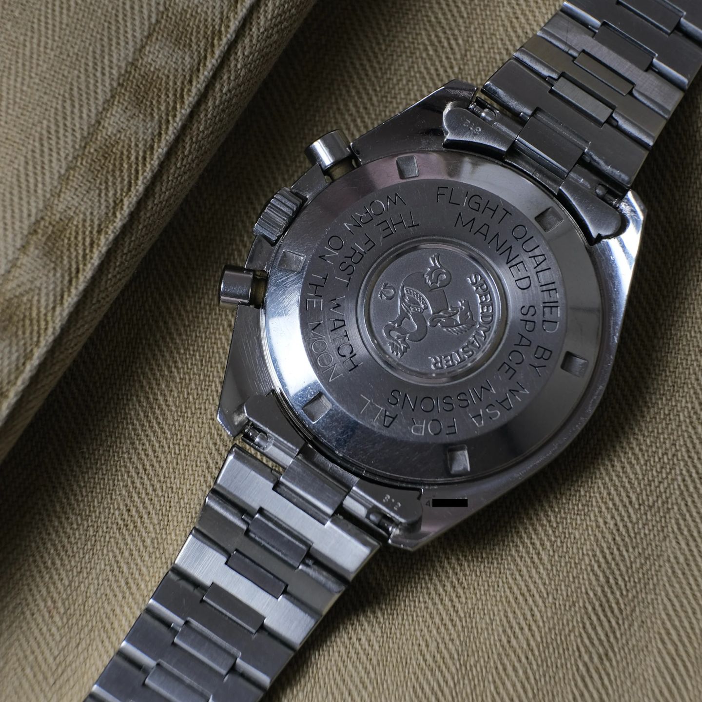 Omega Speedmaster Professional Moonwatch 3590.50 (1995) - Black dial 42 mm Steel case (5/8)