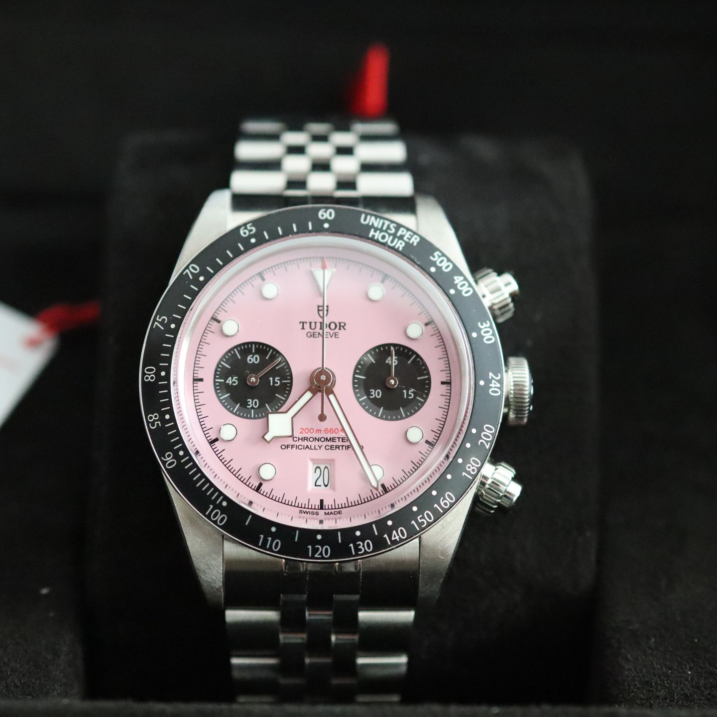 Tudor Black Bay Chrono 79360N (2024) - Pink dial 41 mm Steel case (2/8)