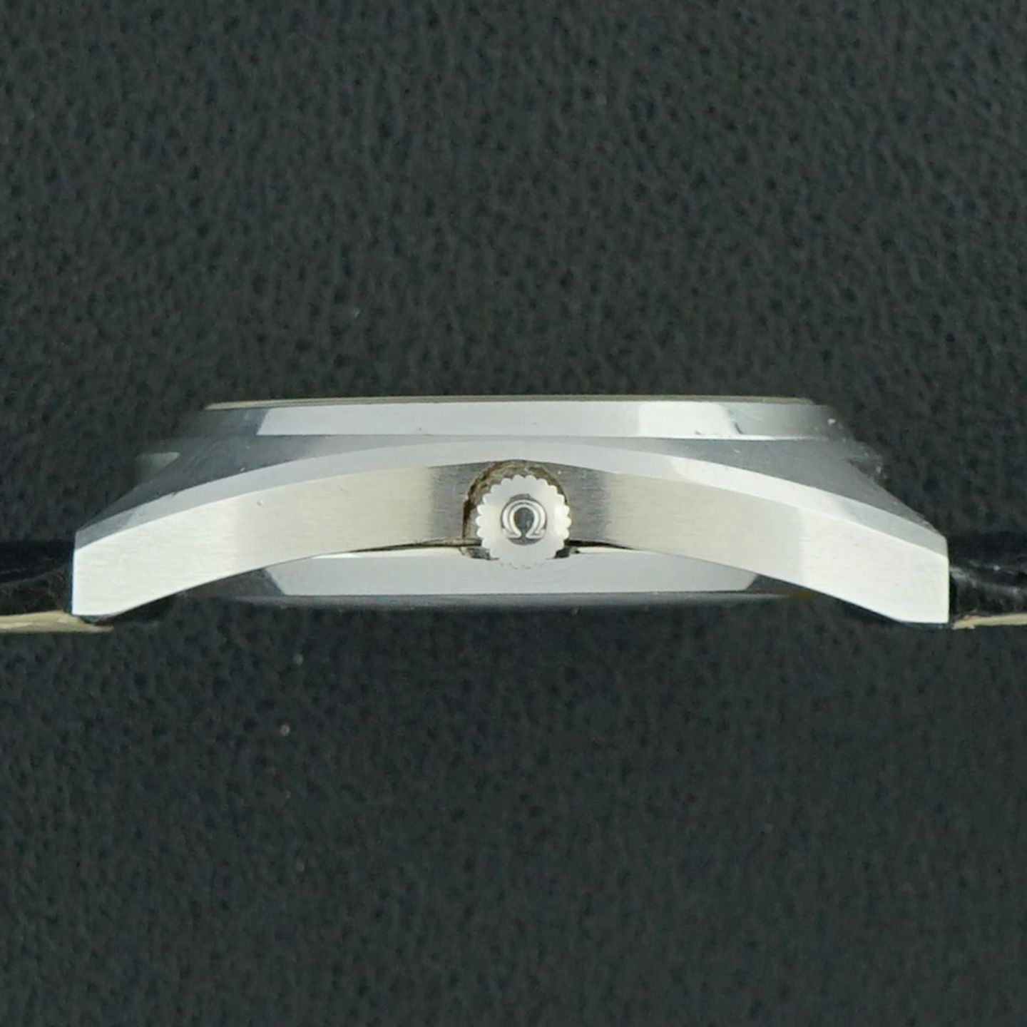 Omega Seamaster 166.130 (1972) - White dial 38 mm Steel case (4/8)