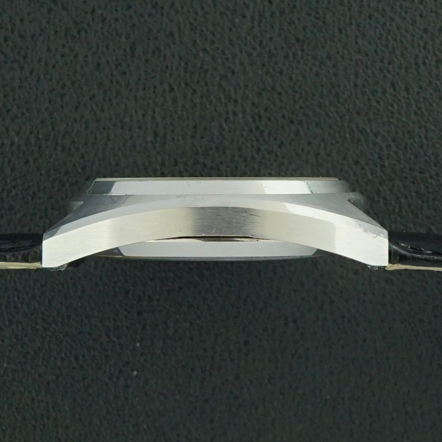 Omega Seamaster 166.130 (1972) - White dial 38 mm Steel case (5/8)