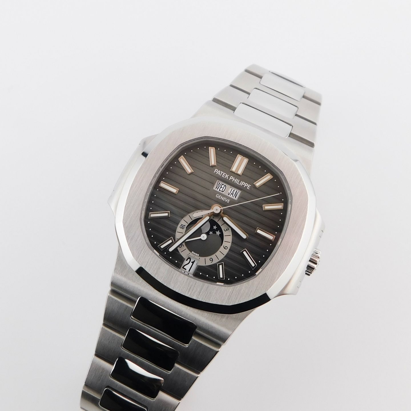 Patek Philippe Nautilus 5726/1A-001 - (1/7)