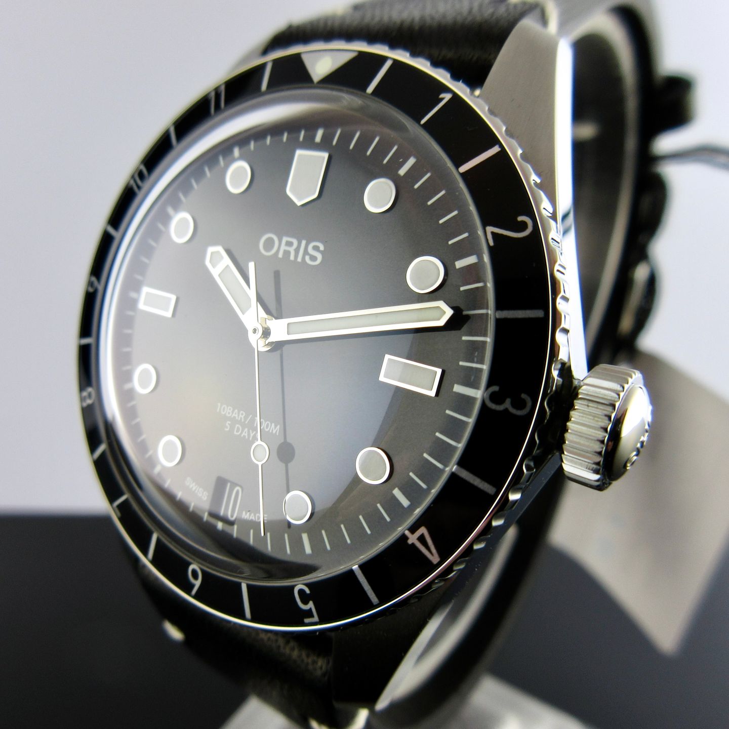 Oris Divers Sixty Five 01 400 7772 4054-07 5 20 82 - (3/8)