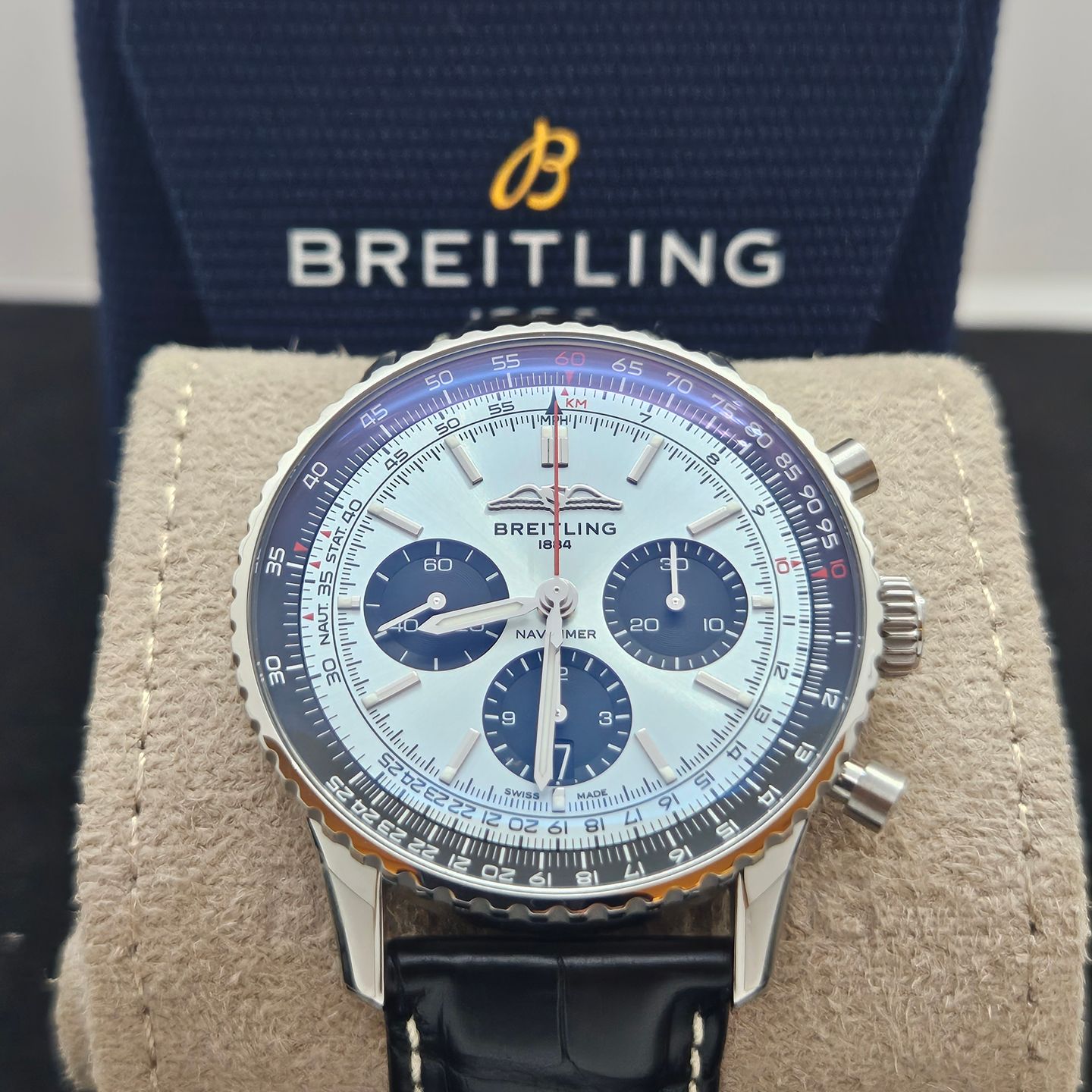 Breitling Navitimer AB0138241C1P1 (2023) - Blue dial 43 mm Steel case (1/8)