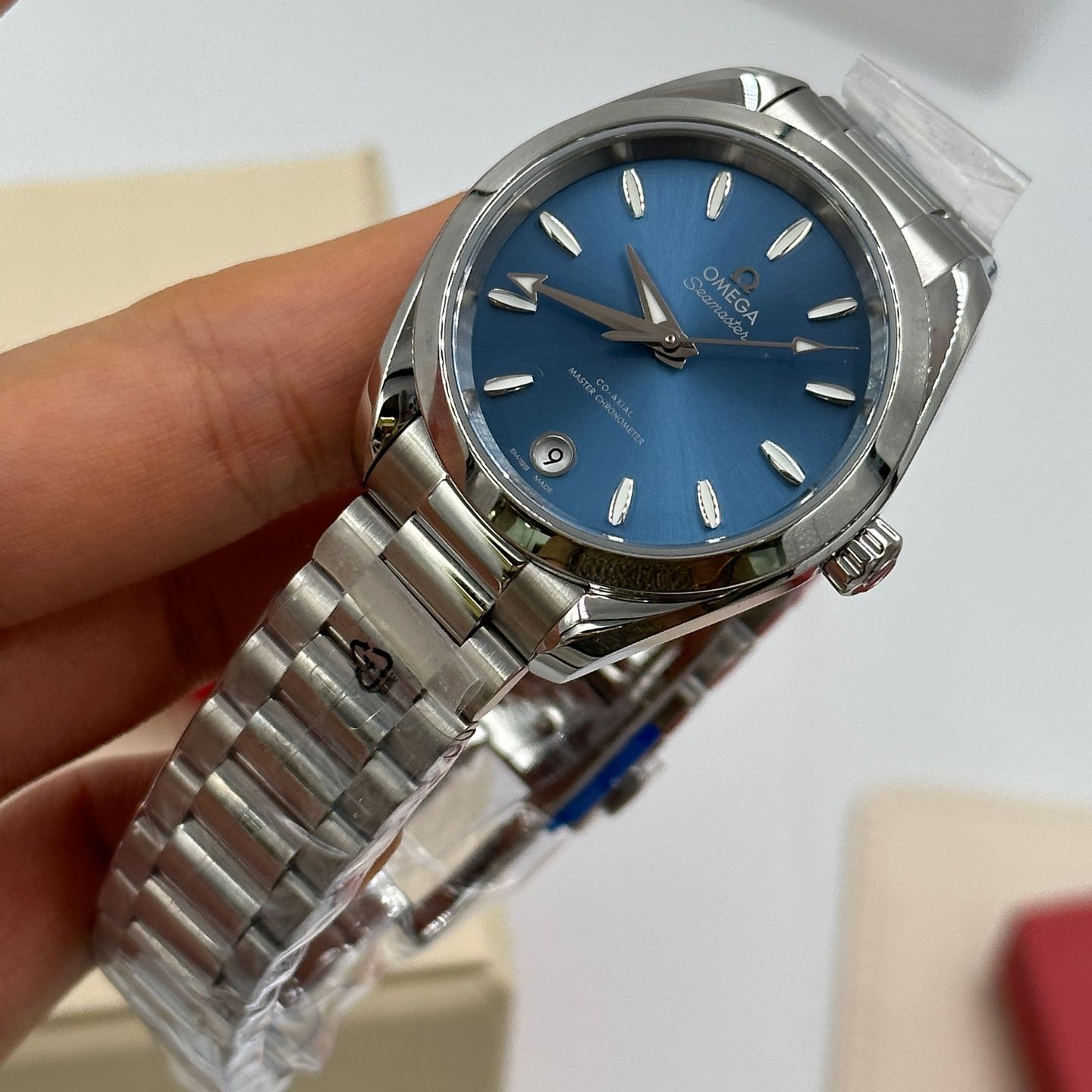 Omega Seamaster Aqua Terra 220.10.34.20.03.002 (2023) - Blue dial 34 mm Steel case (7/8)