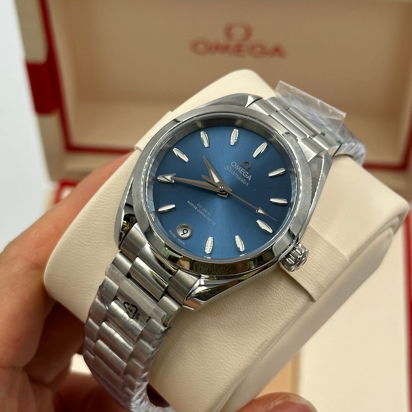 Omega Seamaster Aqua Terra 220.10.34.20.03.002 (2023) - Blue dial 34 mm Steel case (4/8)