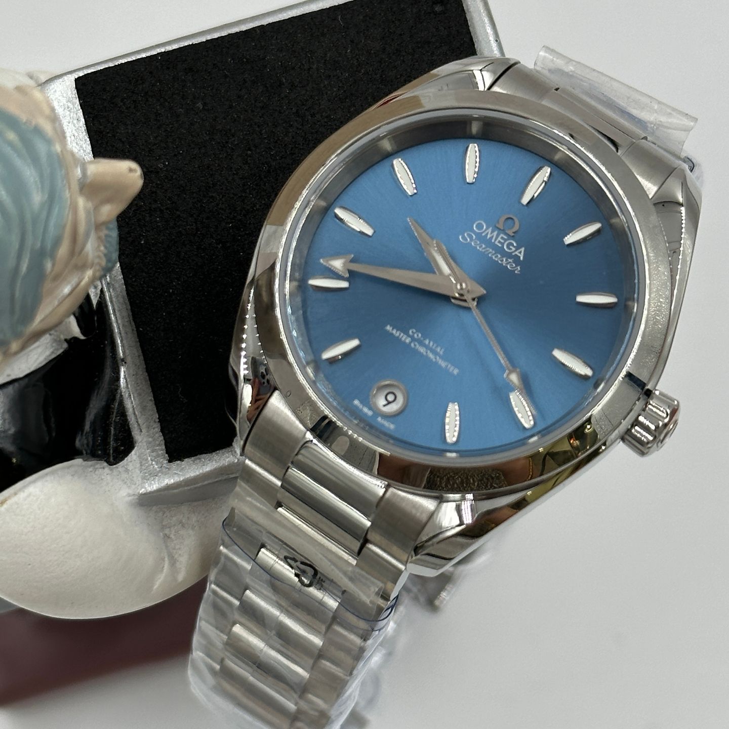 Omega Seamaster Aqua Terra 220.10.34.20.03.002 (2023) - Blue dial 34 mm Steel case (1/8)