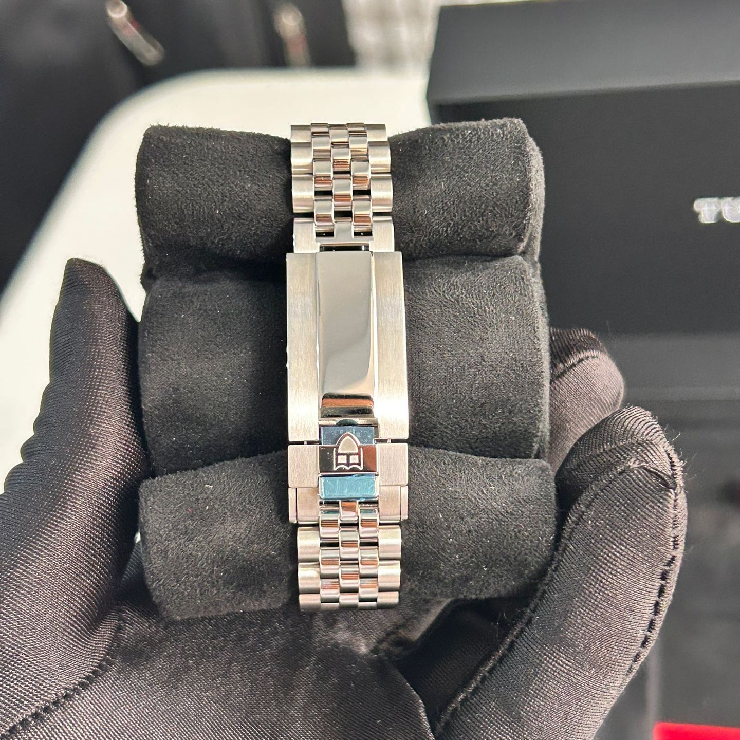 Tudor Black Bay 79600 (2025) - Blue dial 31 mm Steel case (4/6)