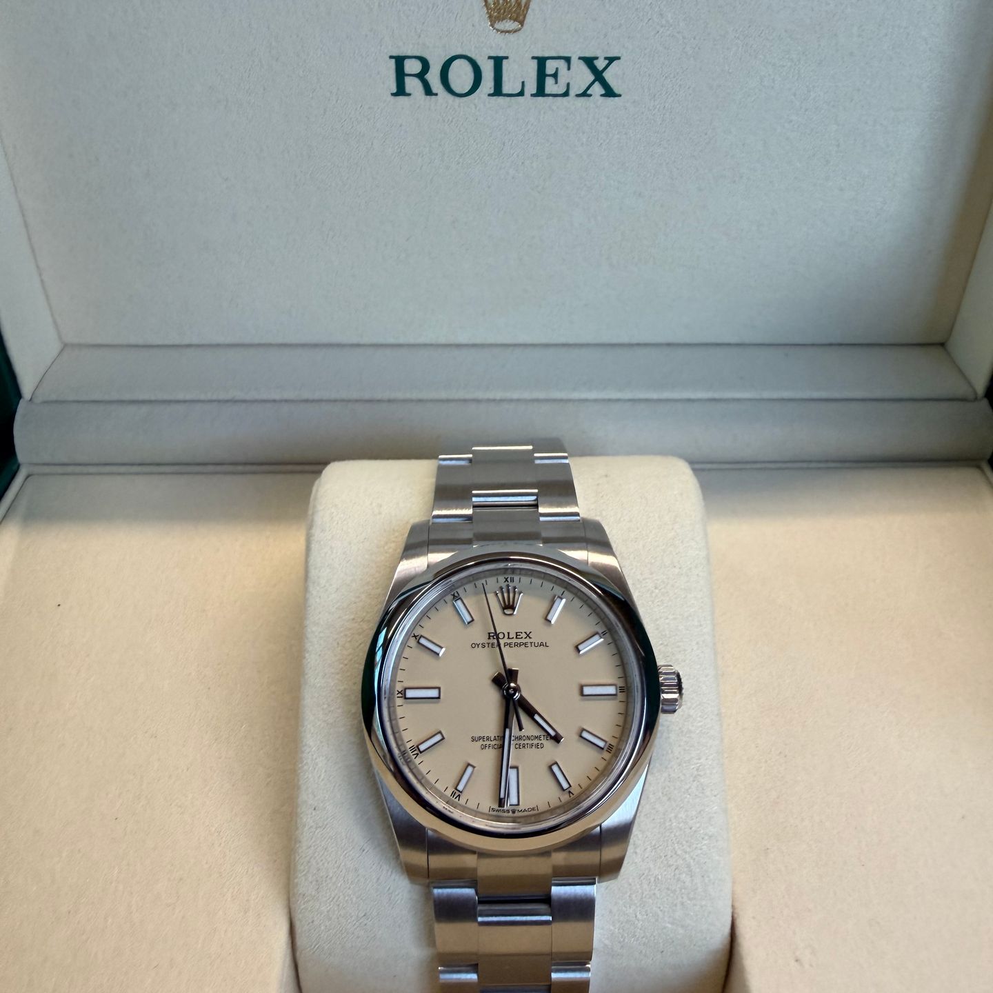 Rolex Oyster Perpetual 34 124200 - (2/8)