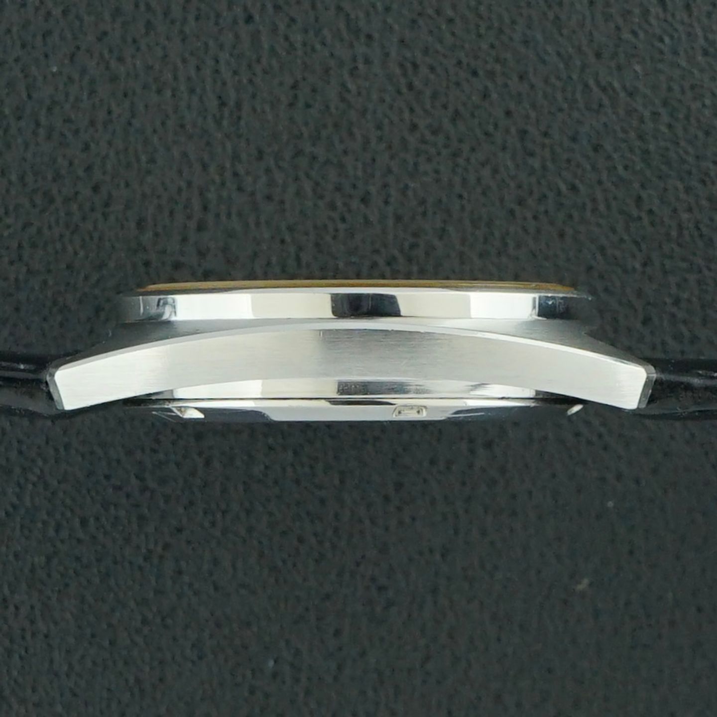 Omega Constellation 168.0056 (1971) - Silver dial 35 mm Steel case (5/8)