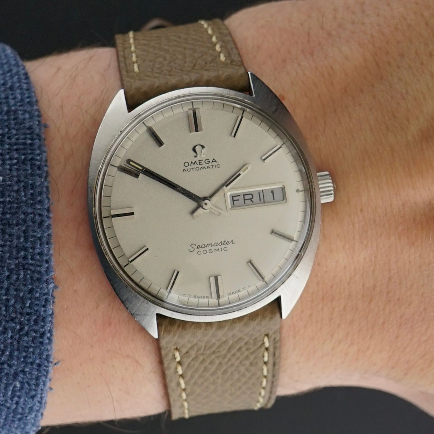 Omega Seamaster 166.036 (1969) - White dial 35 mm Steel case (2/8)