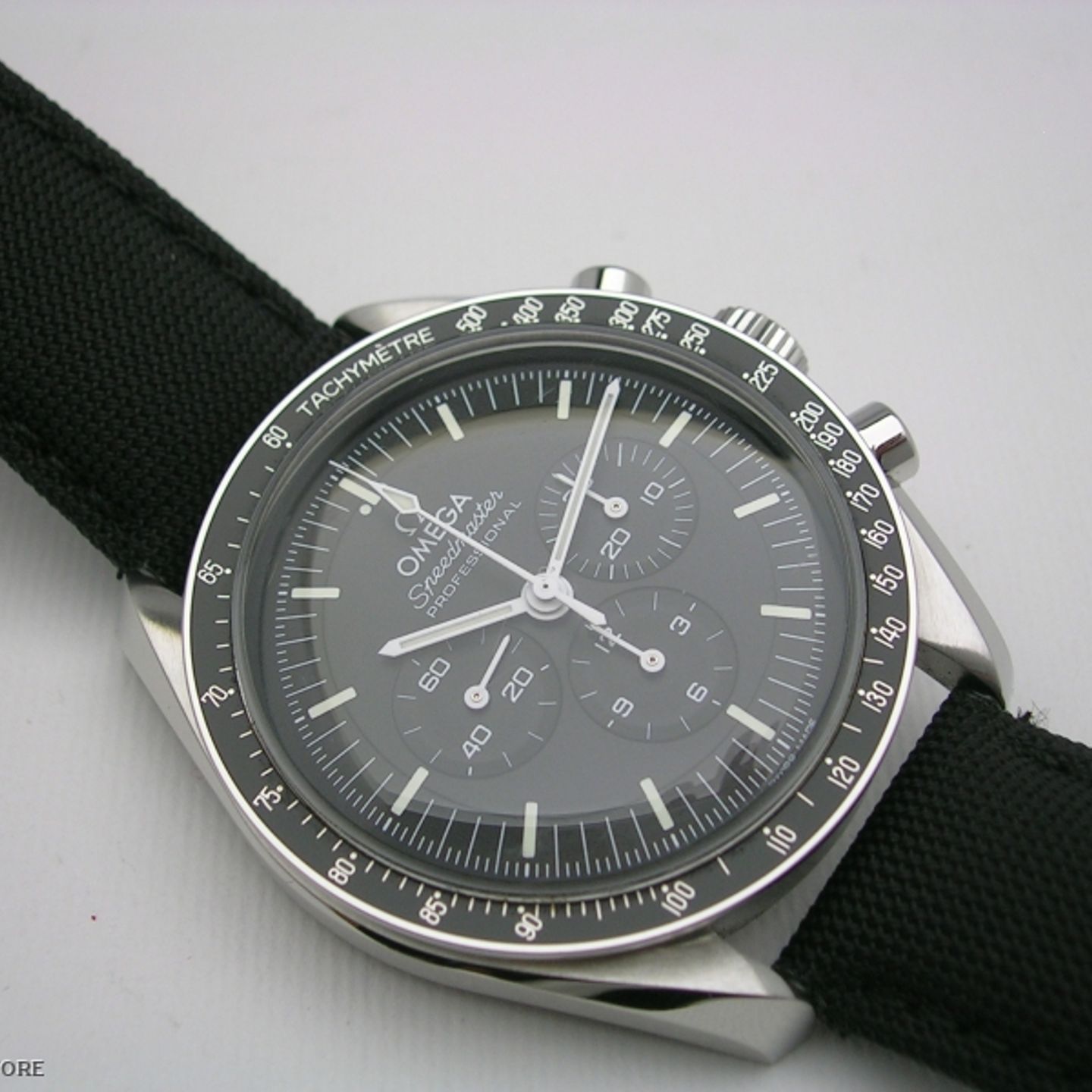 Omega Speedmaster Professional Moonwatch 310.32.42.50.01.001 (2024) - Black dial 42 mm Steel case (1/4)