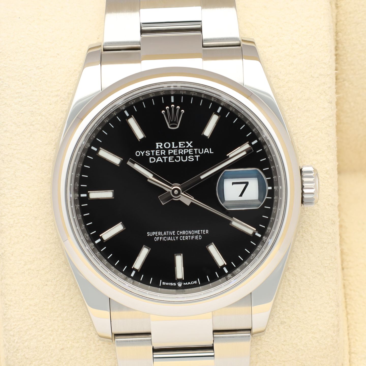 Rolex Datejust 36 126200 (2021) - Black dial 36 mm Steel case (1/8)