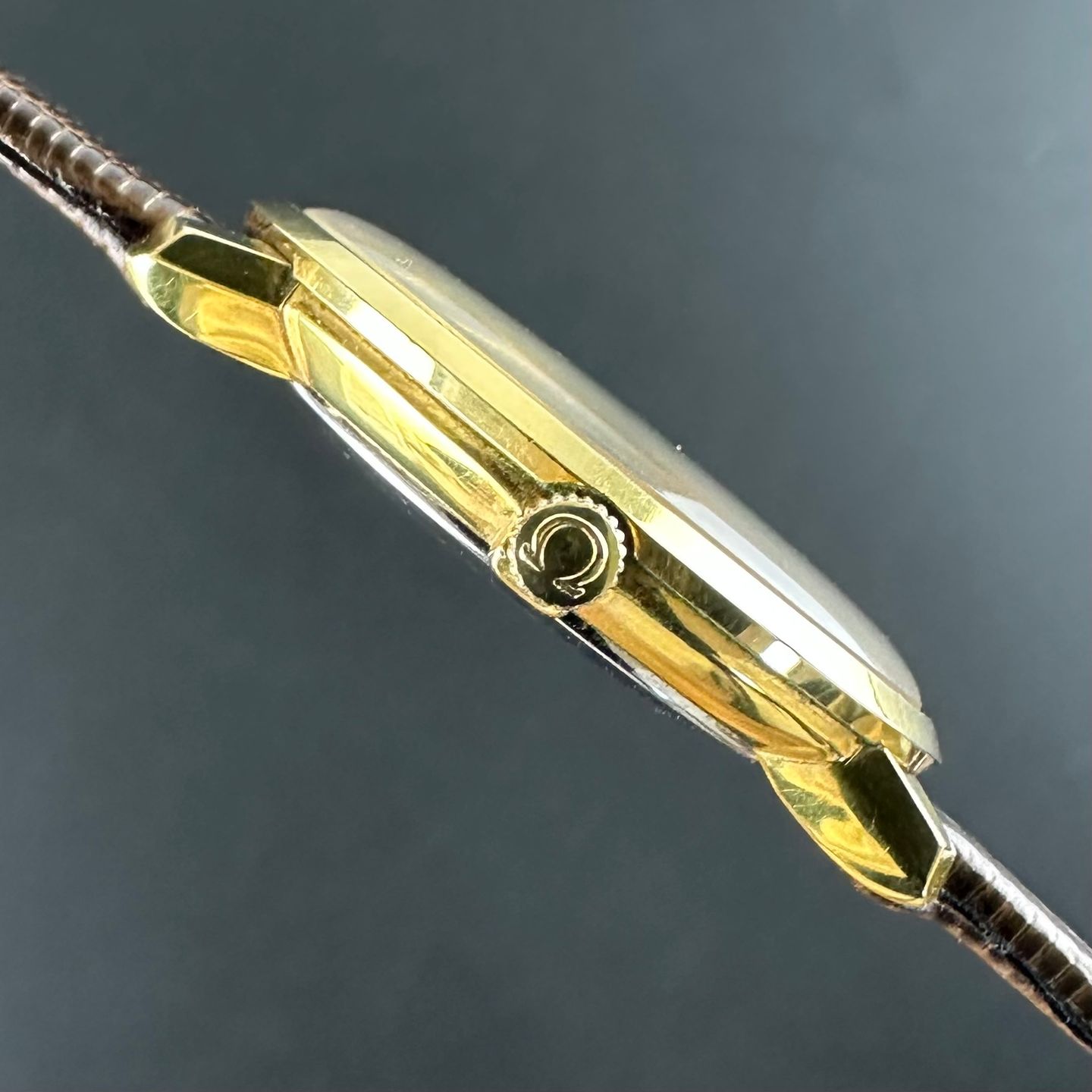 Omega De Ville 111.077 - (5/8)