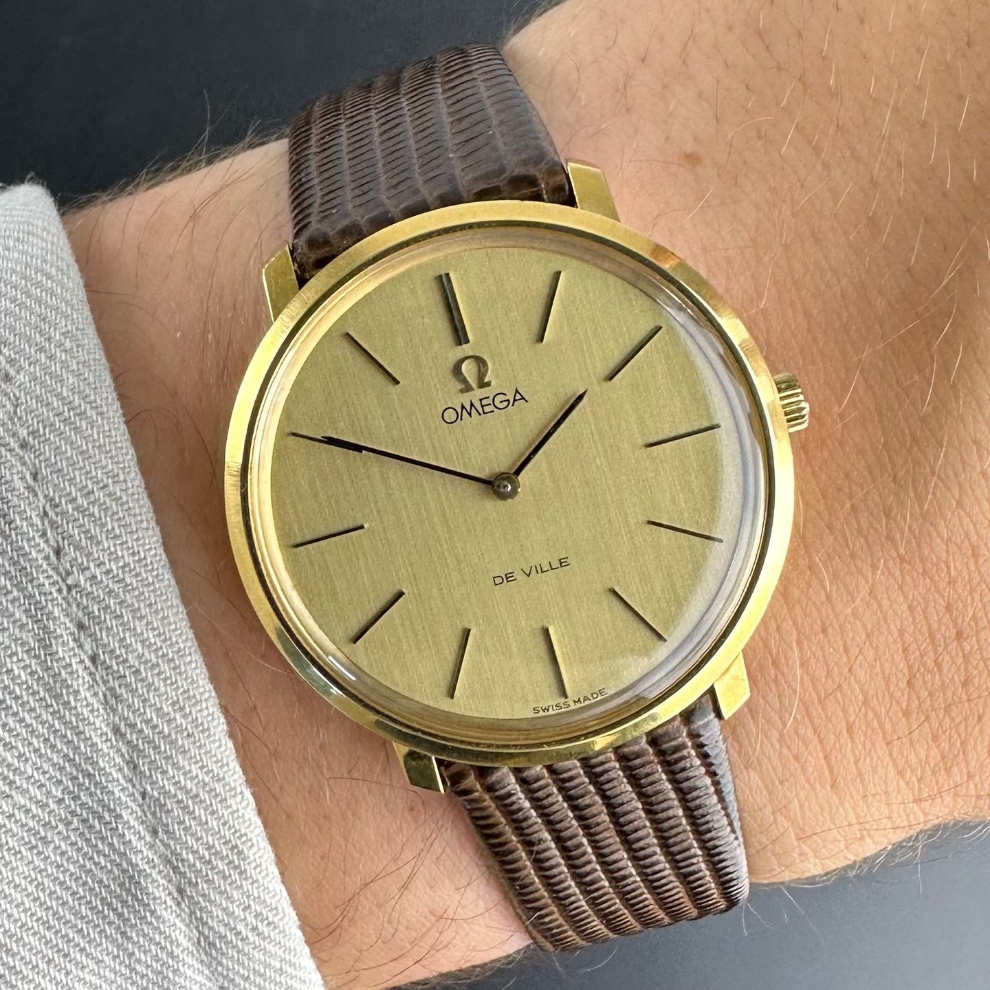 Omega De Ville 111.077 - (2/8)