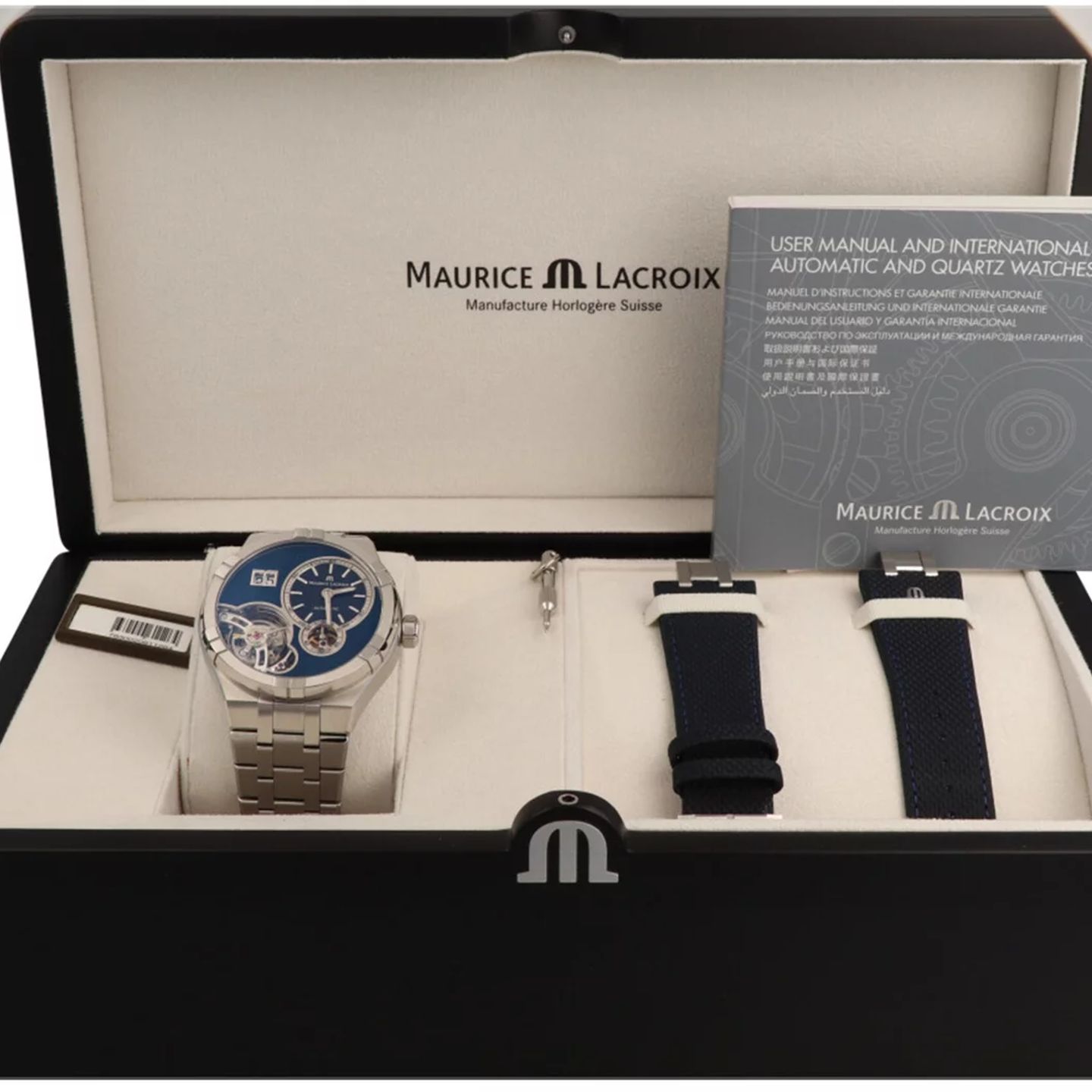 Maurice Lacroix Aikon AI6118-SS00E-430-C (2022) - Blue dial 45 mm Steel case (2/7)