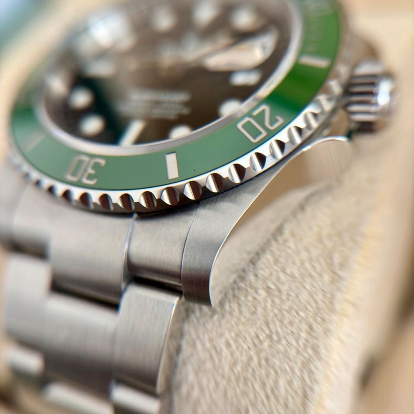 Rolex Submariner Date 126610LV - (2/8)