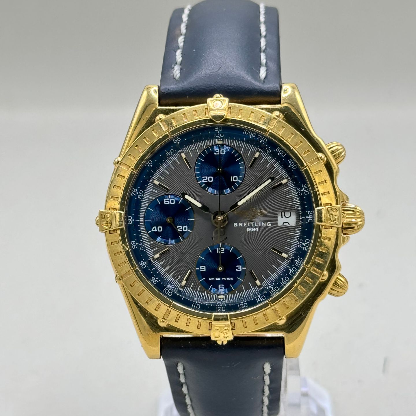 Breitling Chronomat K13048 (1997) - Blue dial 39 mm Yellow Gold case (1/8)