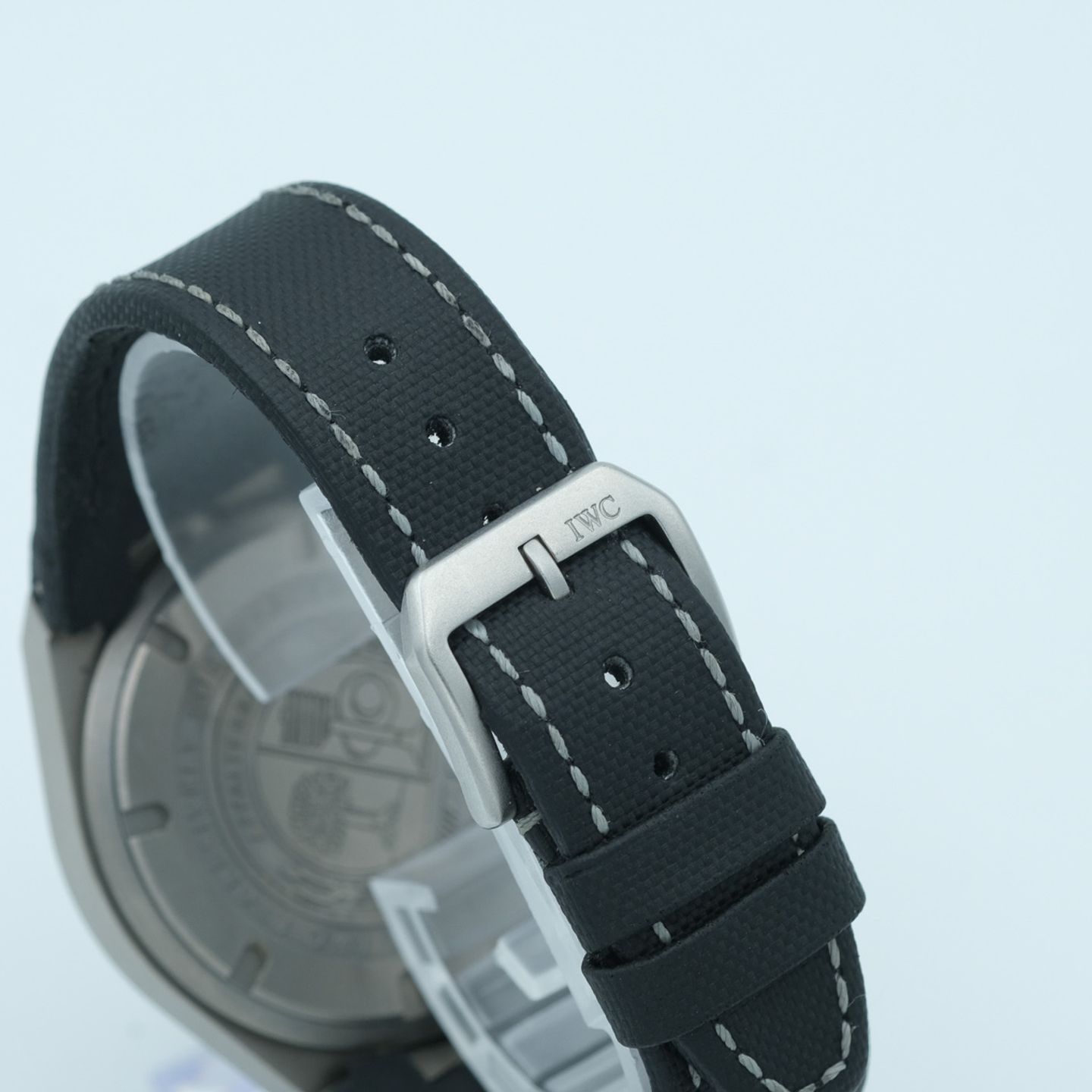 IWC Ingenieur AMG IW372503 (2014) - Black dial 43 mm Titanium case (8/8)