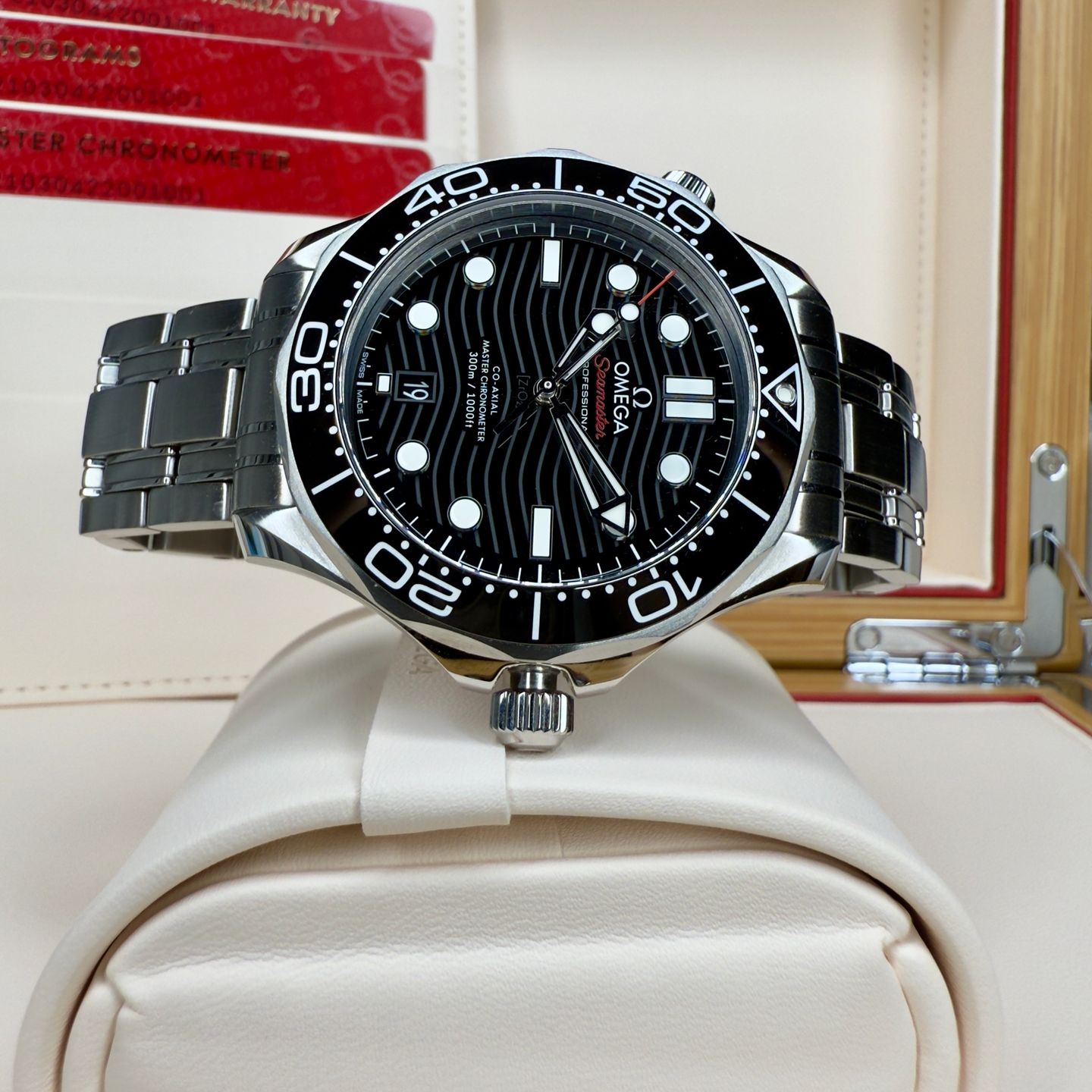 Omega Seamaster Diver 300 M 210.30.42.20.01.001 - (4/8)