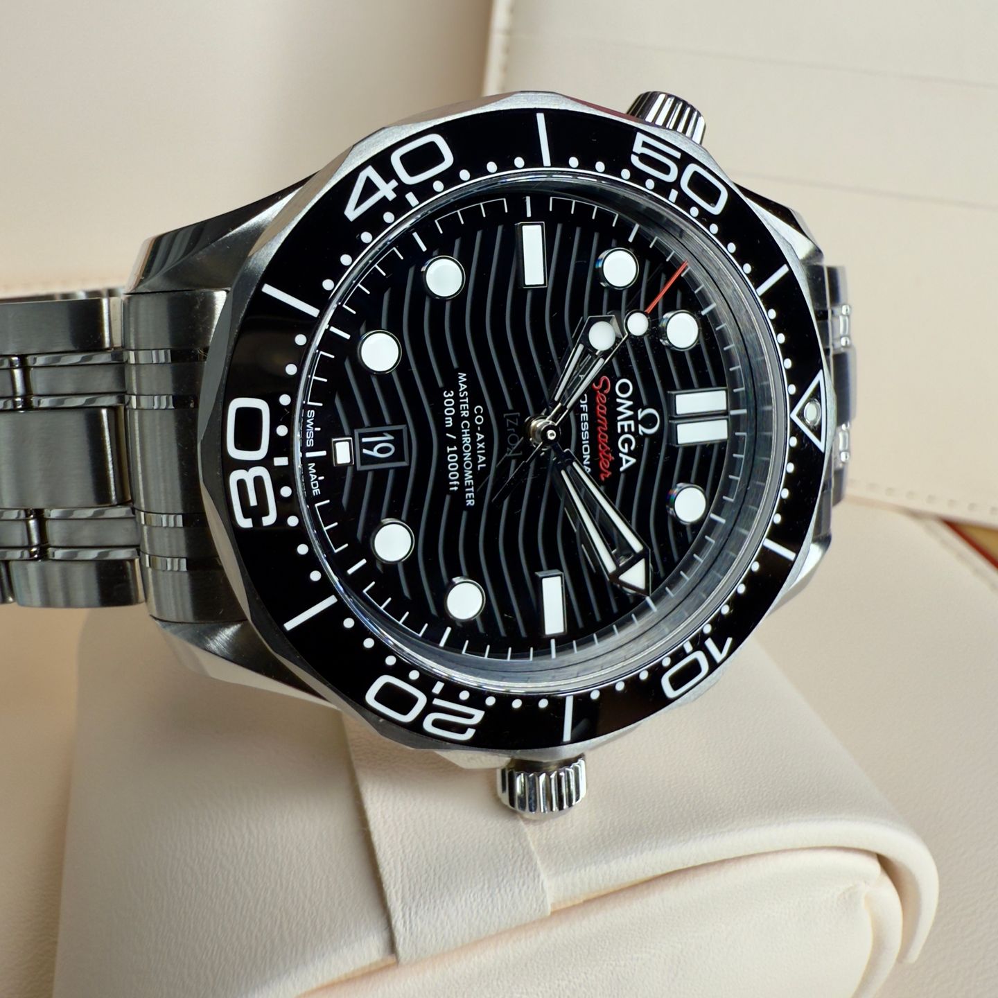Omega Seamaster Diver 300 M 210.30.42.20.01.001 - (3/8)