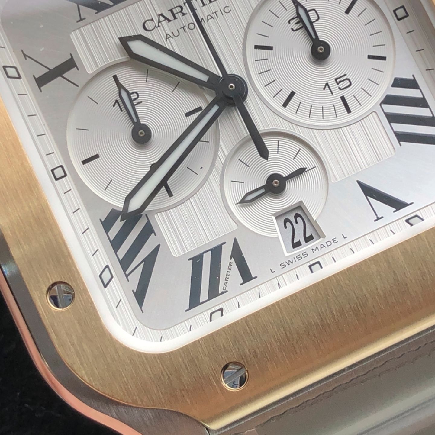 Cartier Santos W2SA0008 (2023) - Silver dial 45 mm Gold/Steel case (6/8)