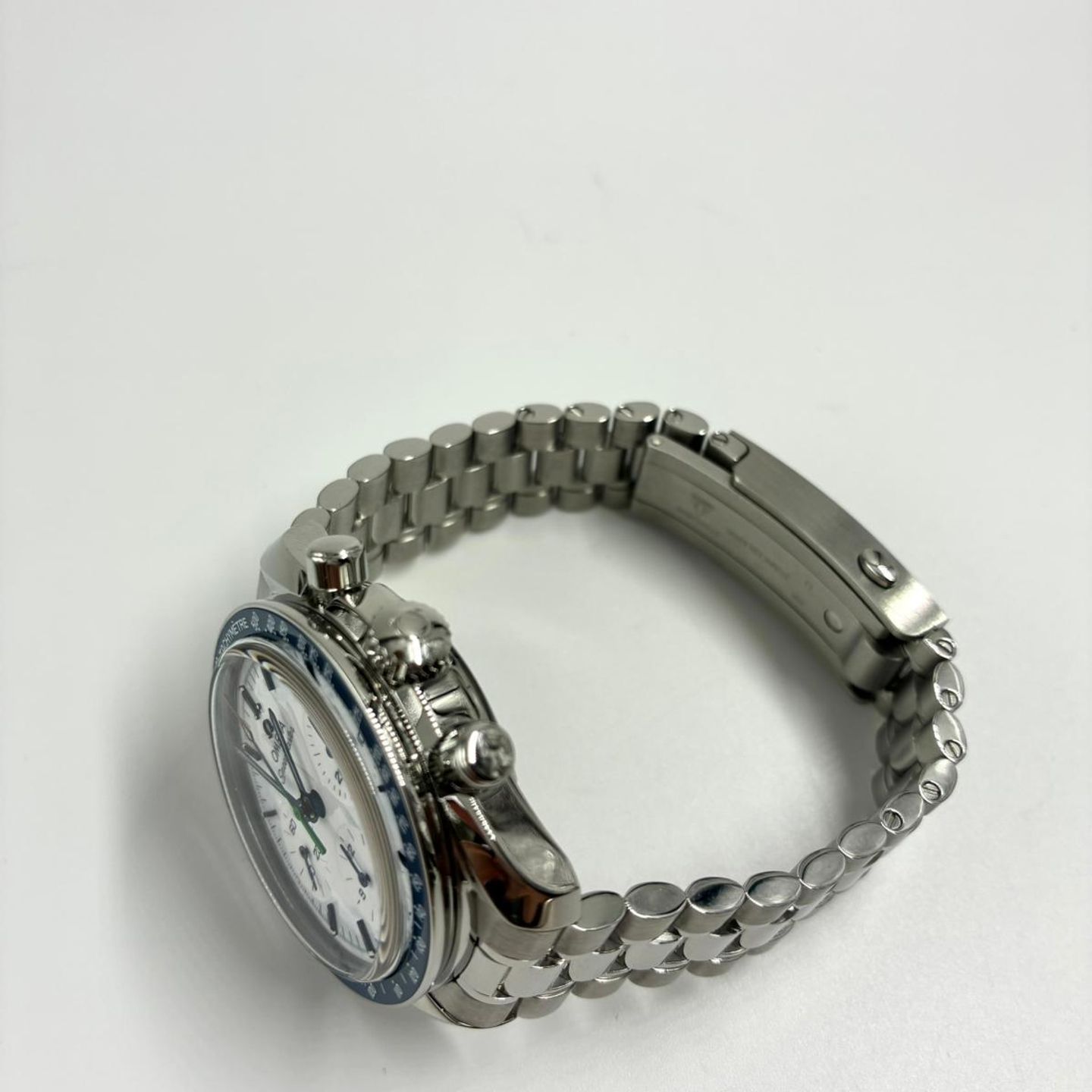 Omega Speedmaster 522.30.38.50.04.002 (2025) - Black dial 40 mm Steel case (3/5)