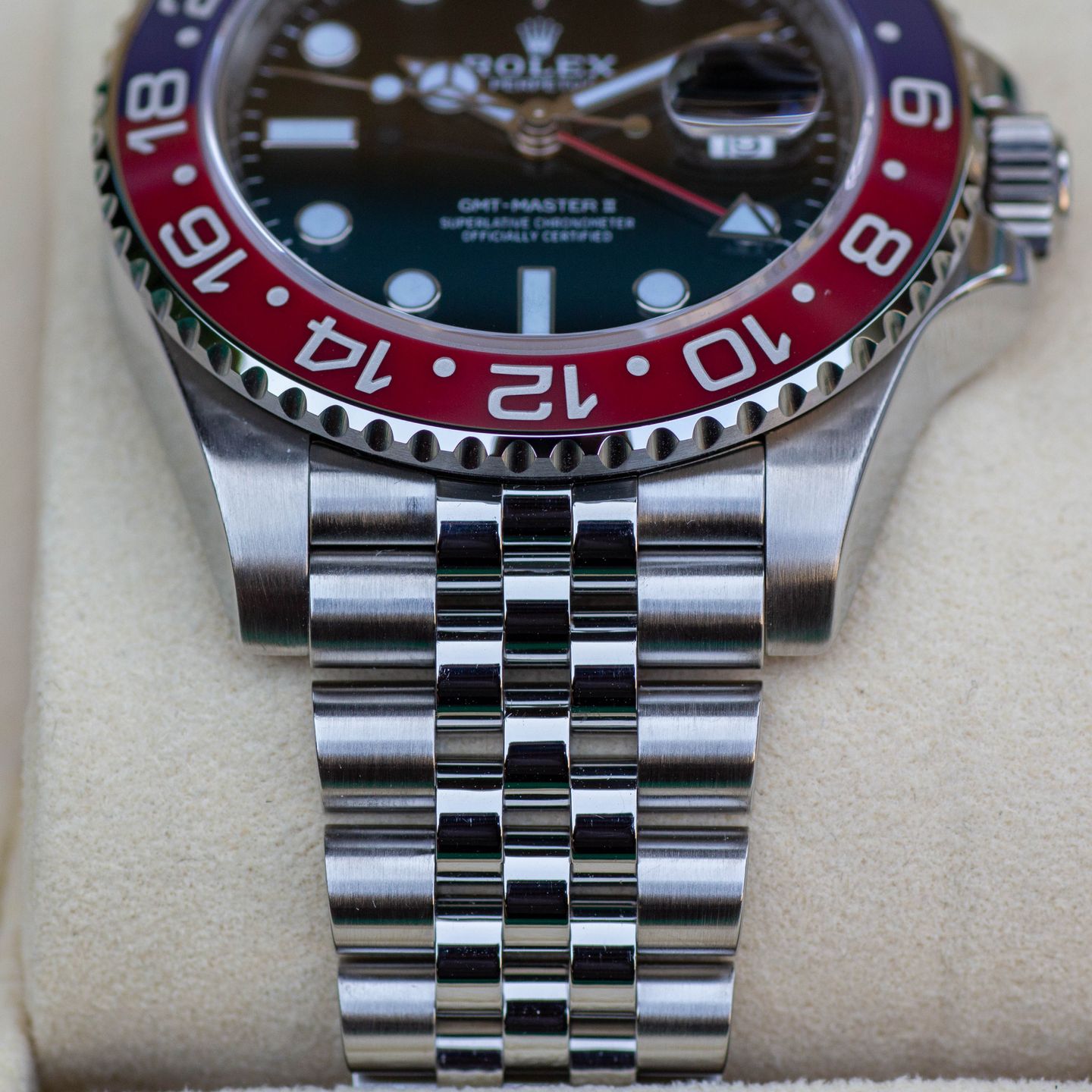 Rolex GMT-Master II 126710BLRO - (4/8)