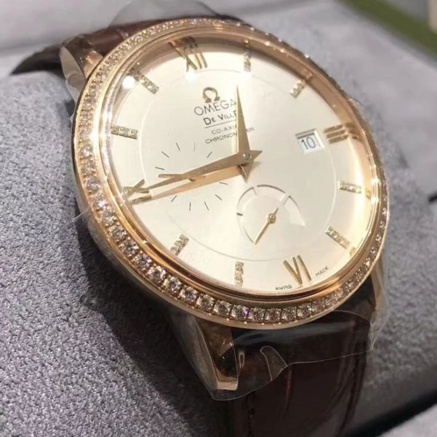 Omega De Ville Prestige 424.58.40.21.52.001 (2024) - Wit wijzerplaat 39mm Geelgoud (3/4)