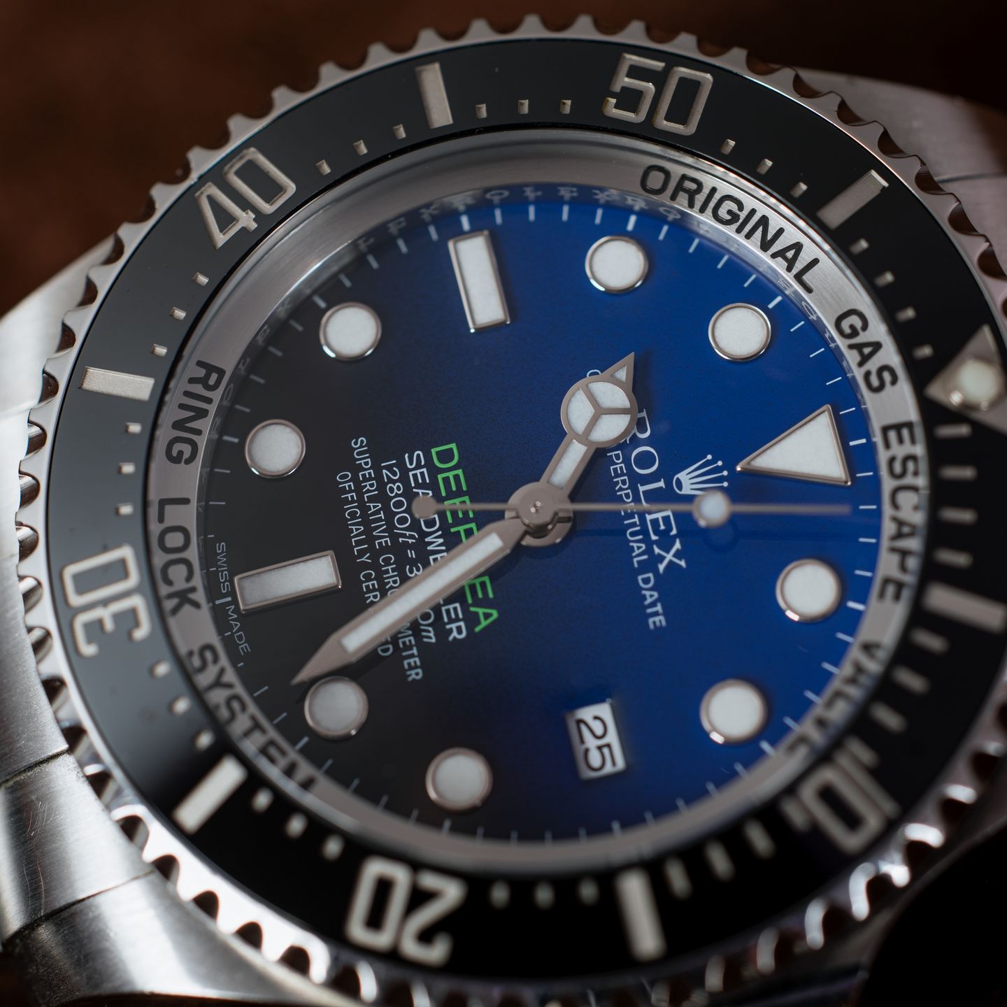 Rolex Sea-Dweller Deepsea 116660 (2017) - Blue dial 44 mm Steel case (6/6)