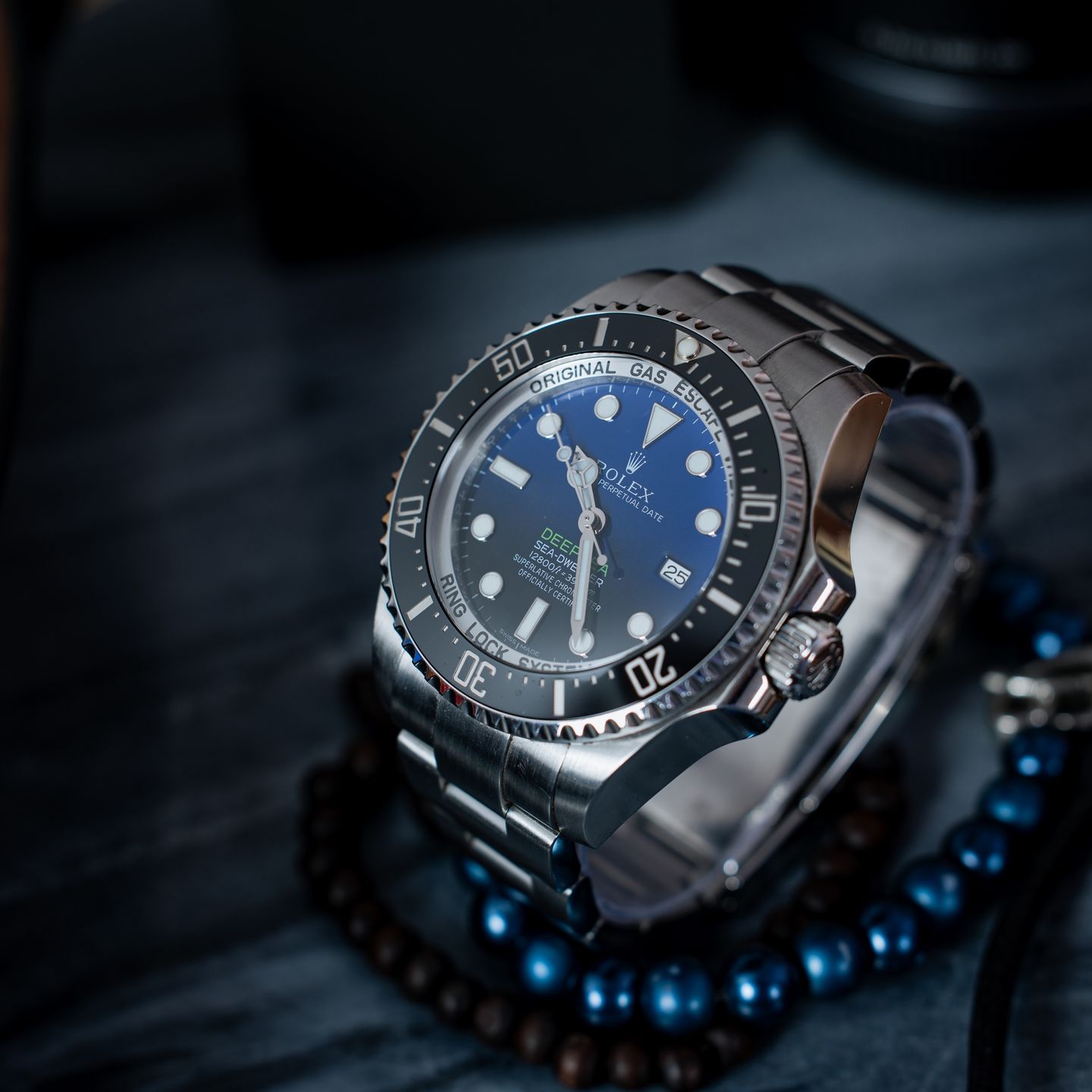 Rolex Sea-Dweller Deepsea 116660 (2017) - Blue dial 44 mm Steel case (2/6)