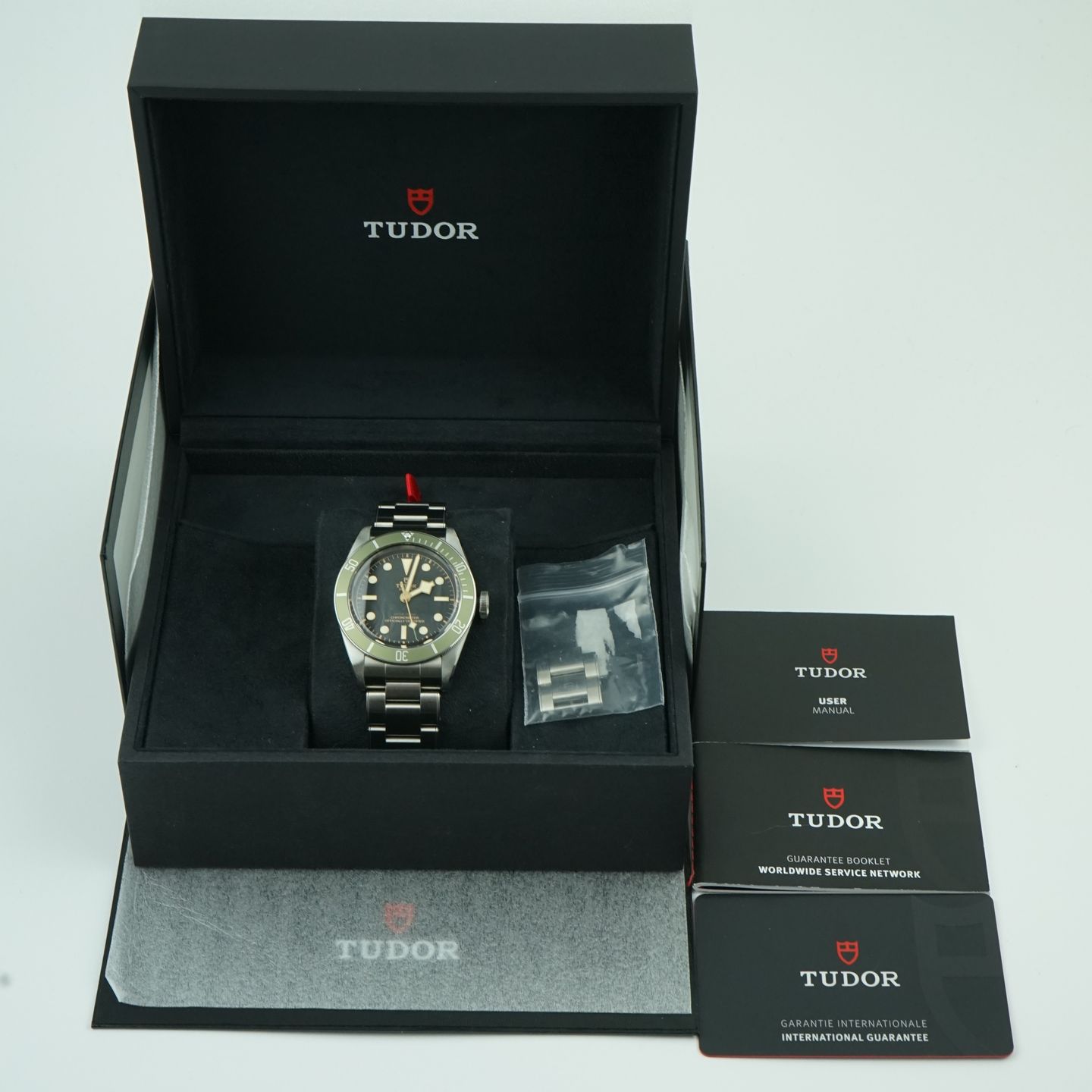 Tudor Black Bay 79230G - (8/8)