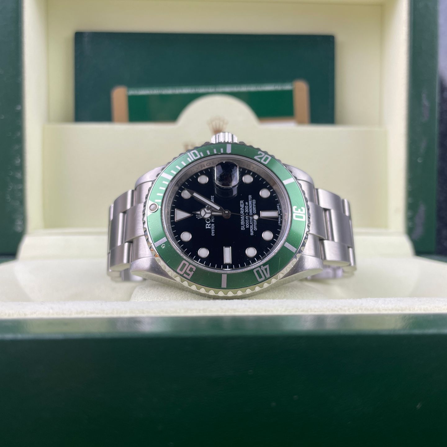 Rolex Submariner Date 16610LV (2010) - Black dial 40 mm Steel case (1/5)