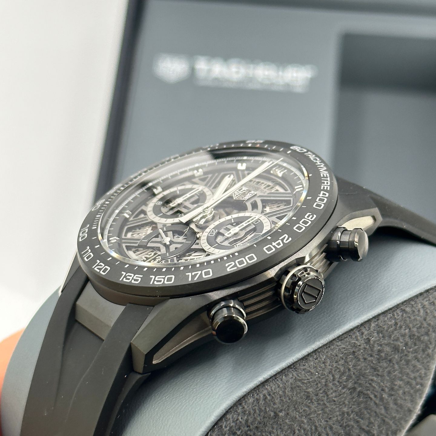 TAG Heuer Carrera CBU2082.FT6275 (2025) - Transparent dial 44 mm Titanium case (6/8)