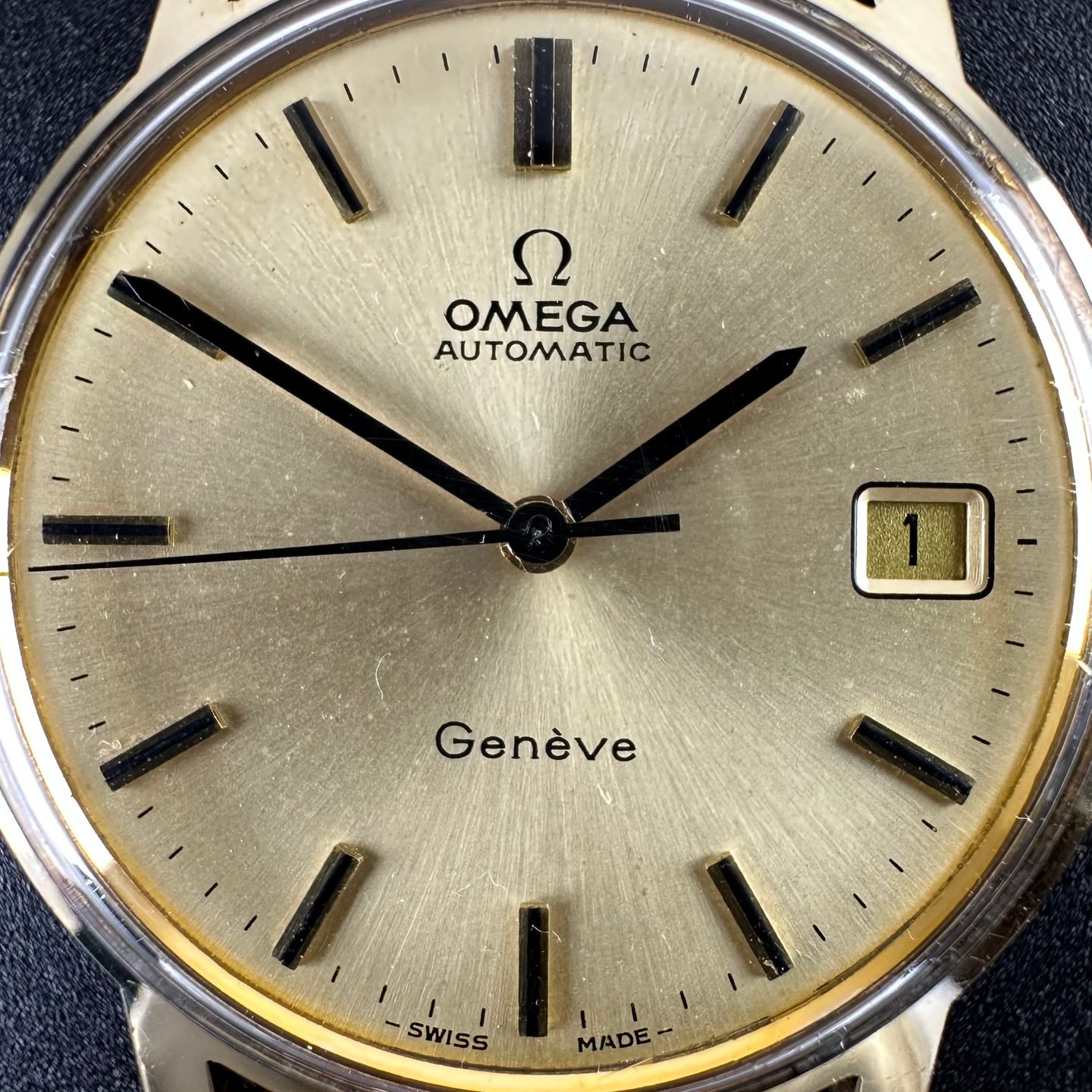 Omega Genève 166.163 (1973) - Gold dial 34 mm Yellow Gold case (8/8)