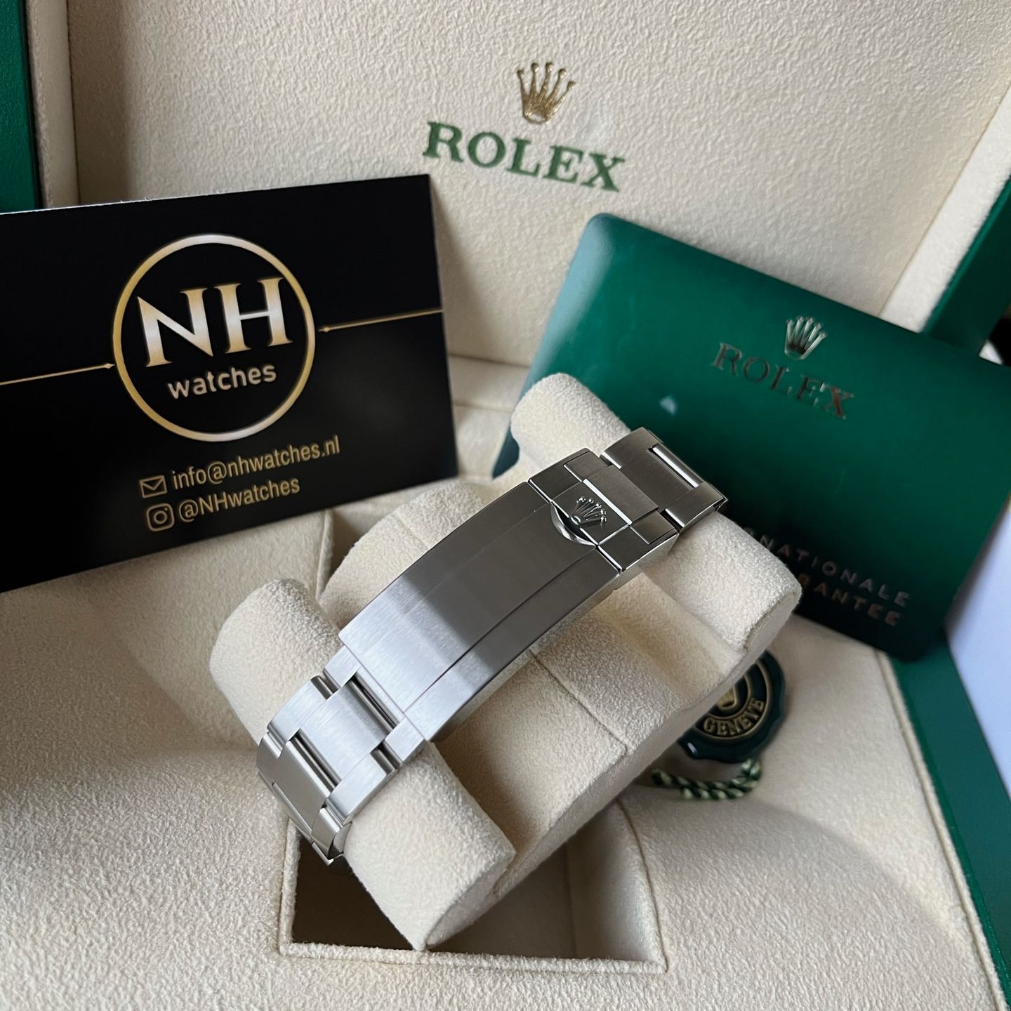 Rolex Submariner Date 126610LN (2023) - Zwart wijzerplaat 41mm Staal (7/8)
