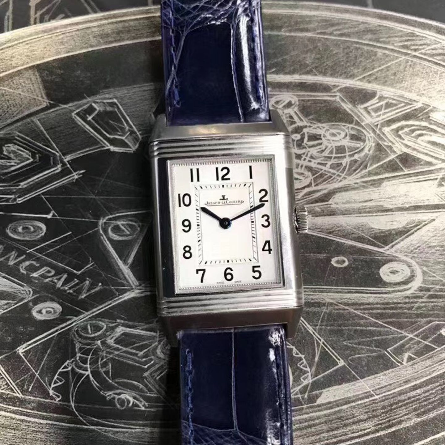 Jaeger-LeCoultre Reverso Classique Q2518540 - (1/5)