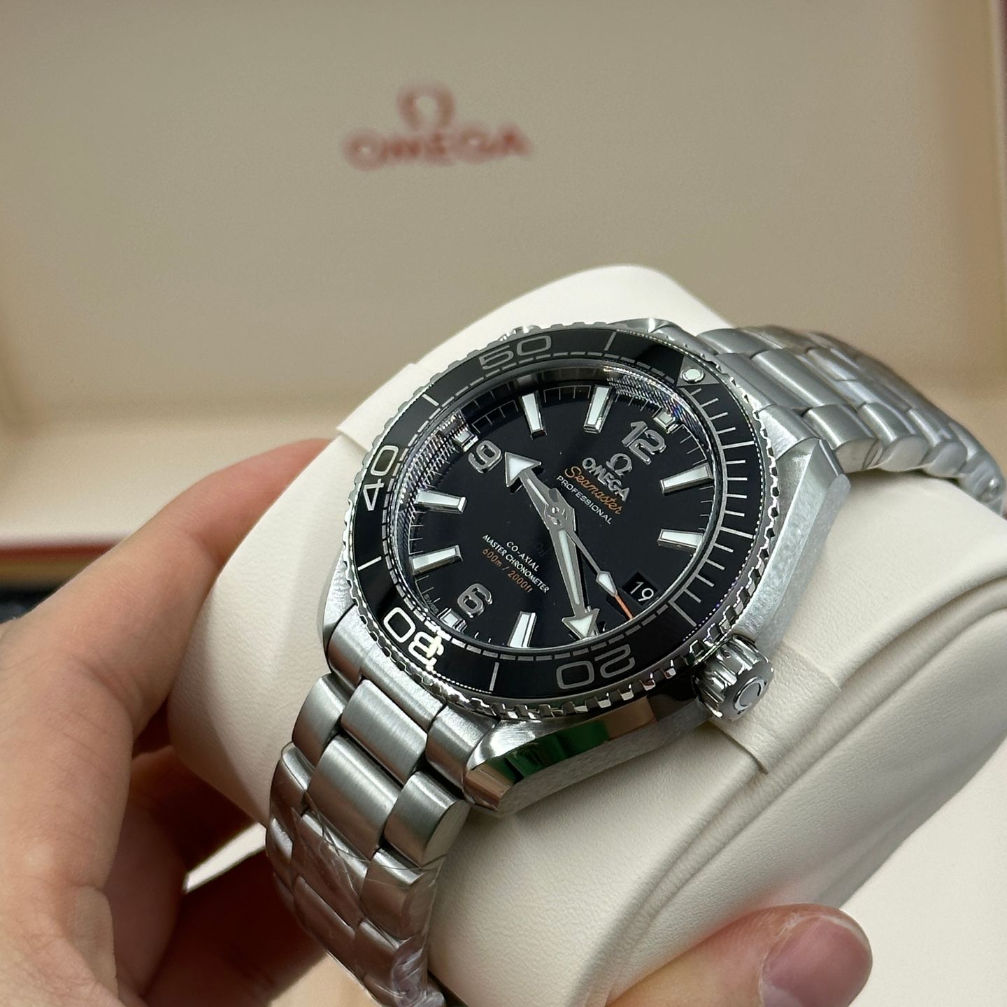 Omega Seamaster Planet Ocean 215.30.40.20.01.001 (2023) - Black dial 40 mm Steel case (4/8)