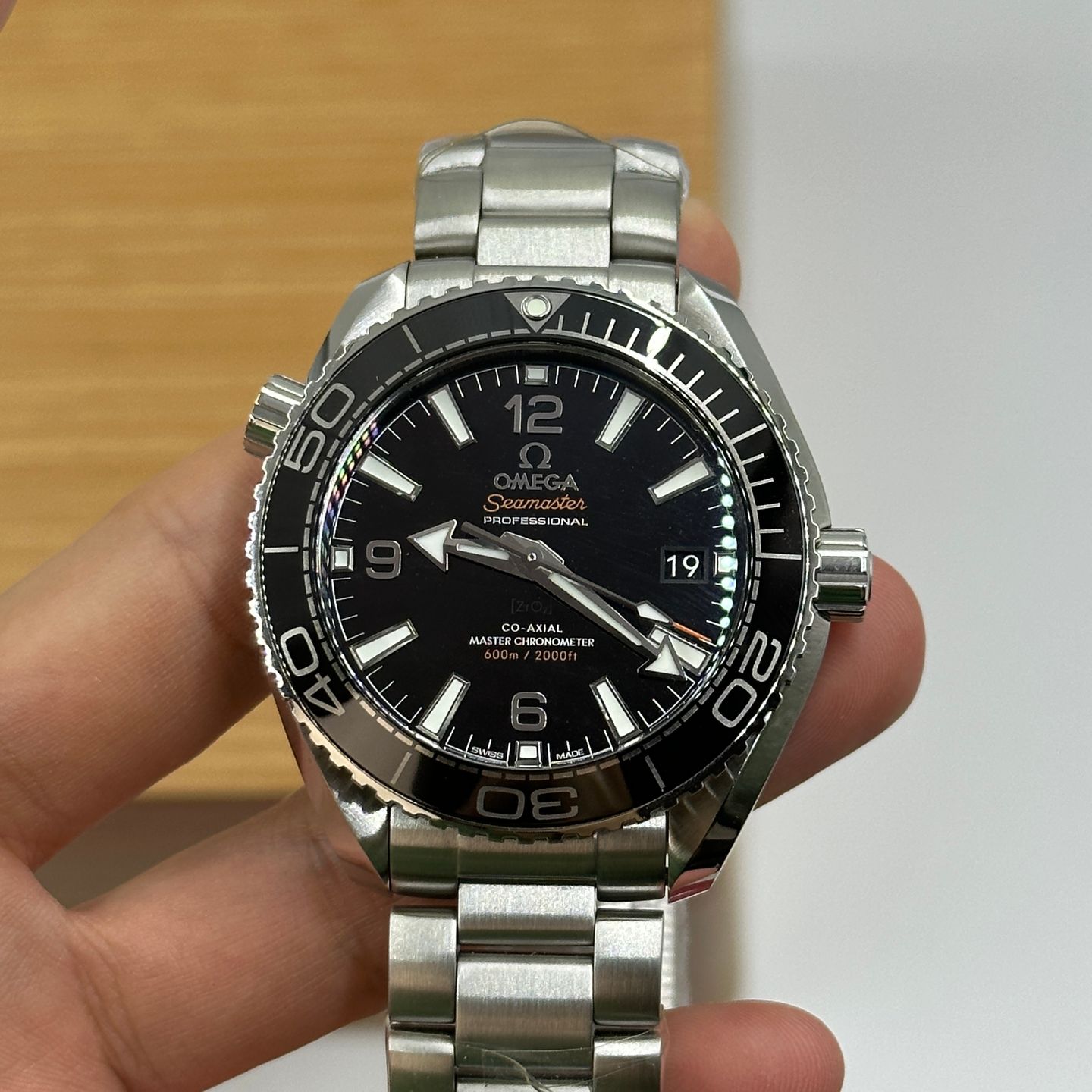 Omega Seamaster Planet Ocean 215.30.40.20.01.001 (2023) - Black dial 40 mm Steel case (6/8)