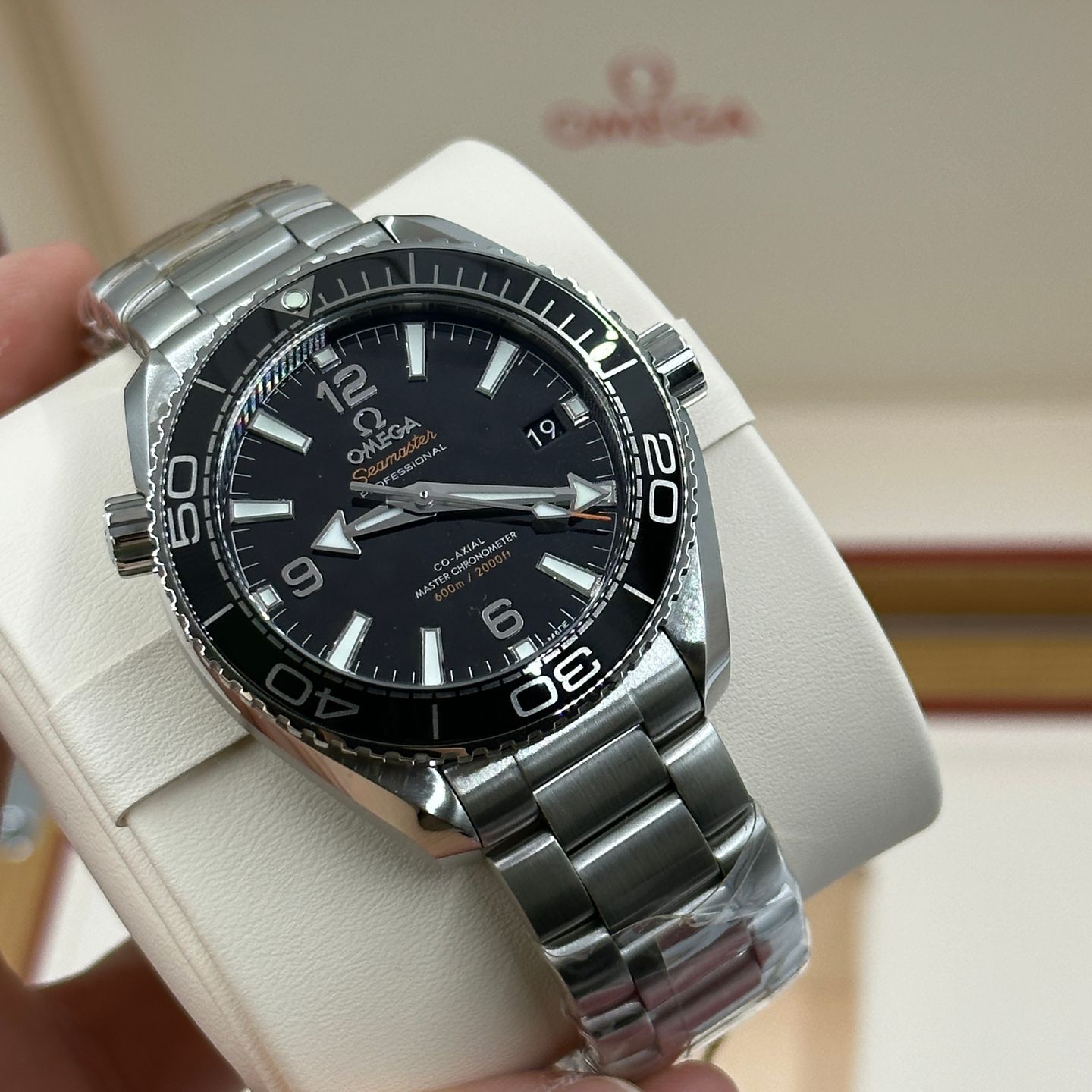 Omega Seamaster Planet Ocean 215.30.40.20.01.001 (2023) - Zwart wijzerplaat 40mm Staal (5/8)