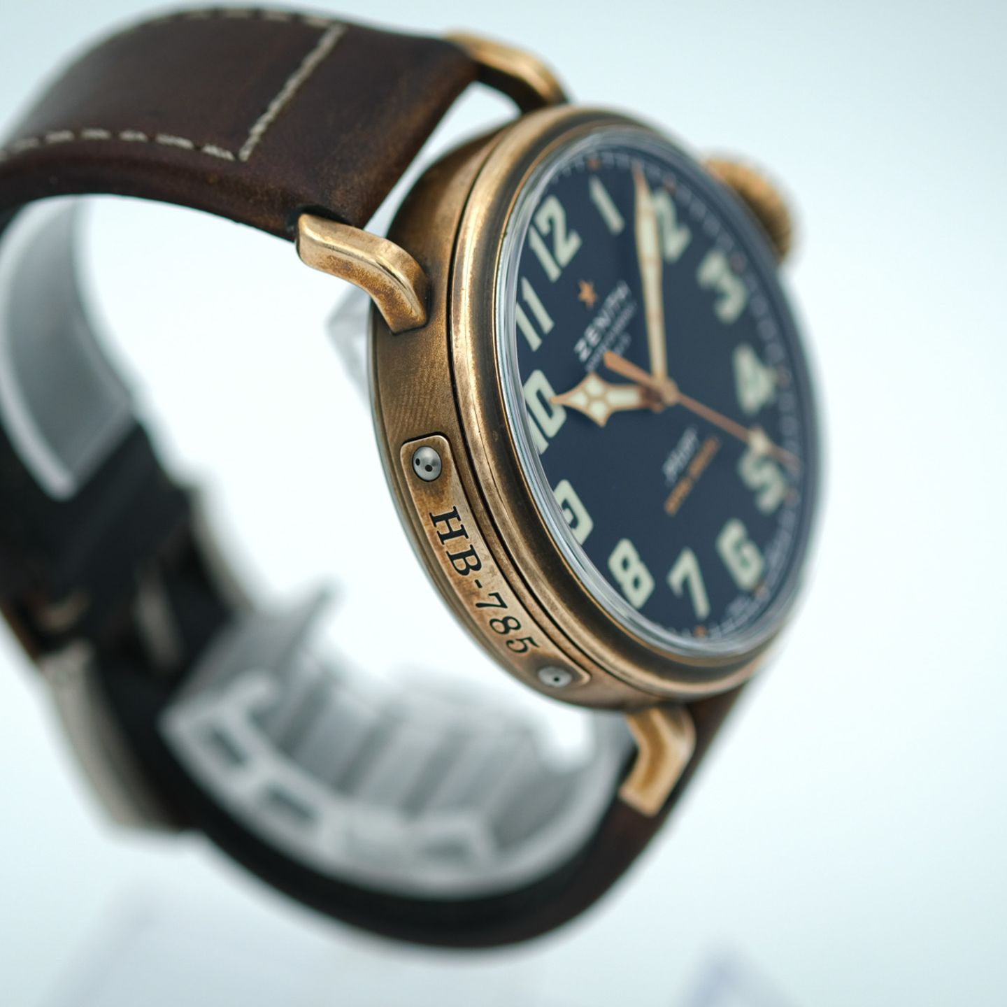 Zenith Pilot Type 20 Extra Special 29.2430.679/21.C753 (2015) - Black dial 45 mm Bronze case (6/8)