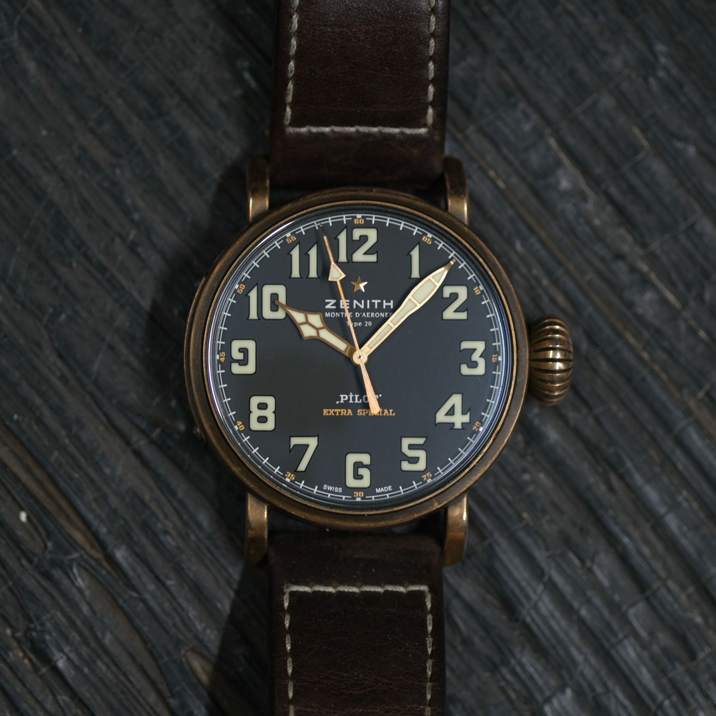 Zenith Pilot Type 20 Extra Special 29.2430.679/21.C753 (2015) - Zwart wijzerplaat 45mm Brons (2/8)