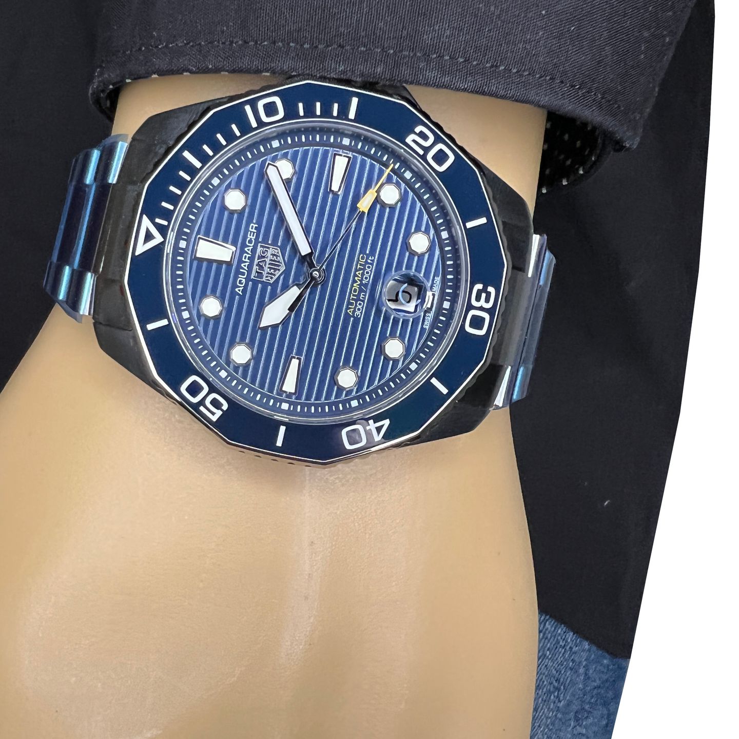 TAG Heuer Aquaracer 300M WBP201B.BA0632 (2024) - Blauw wijzerplaat 43mm Staal (3/8)