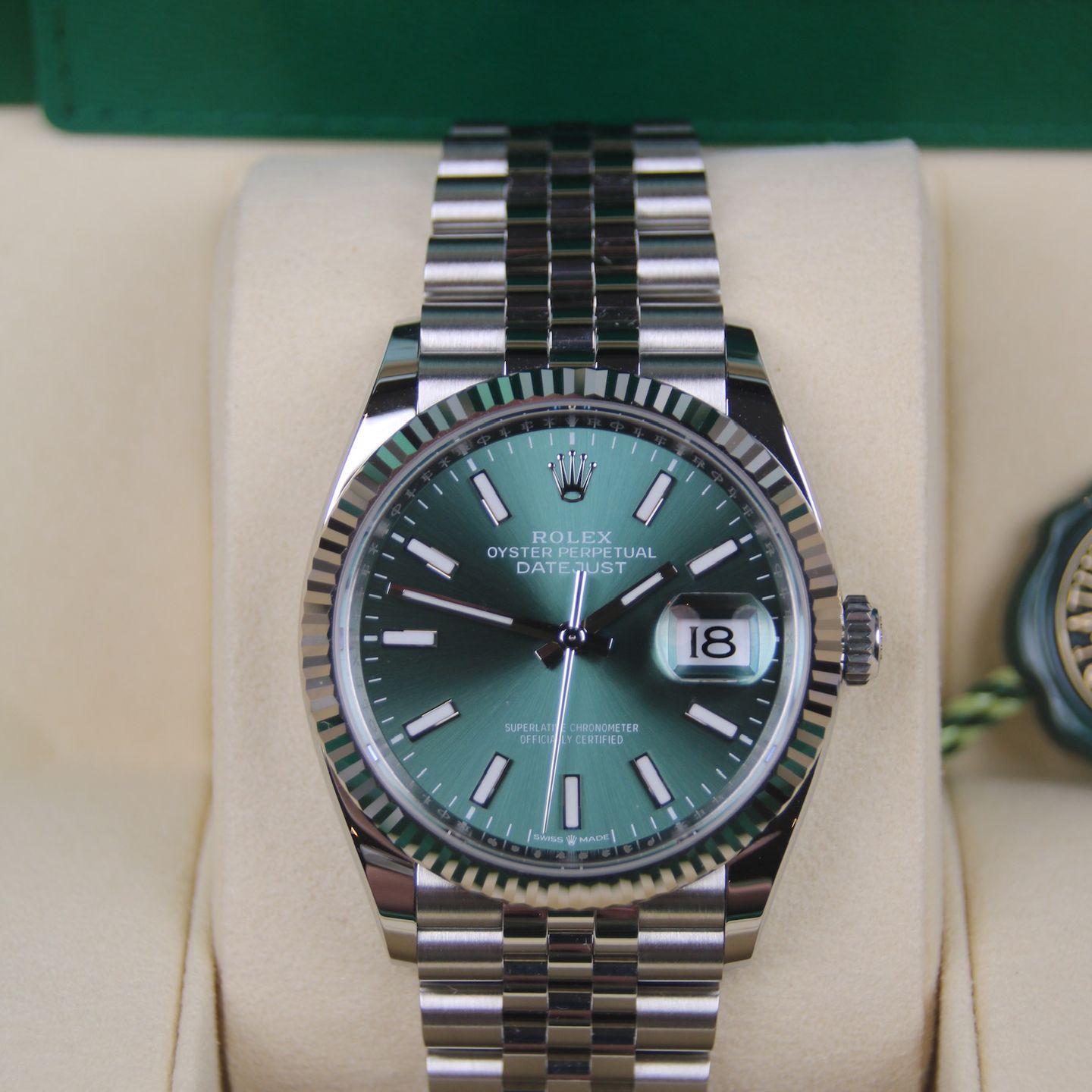 Rolex Datejust 36 126234 (2024) - Green dial 36 mm Steel case (1/7)