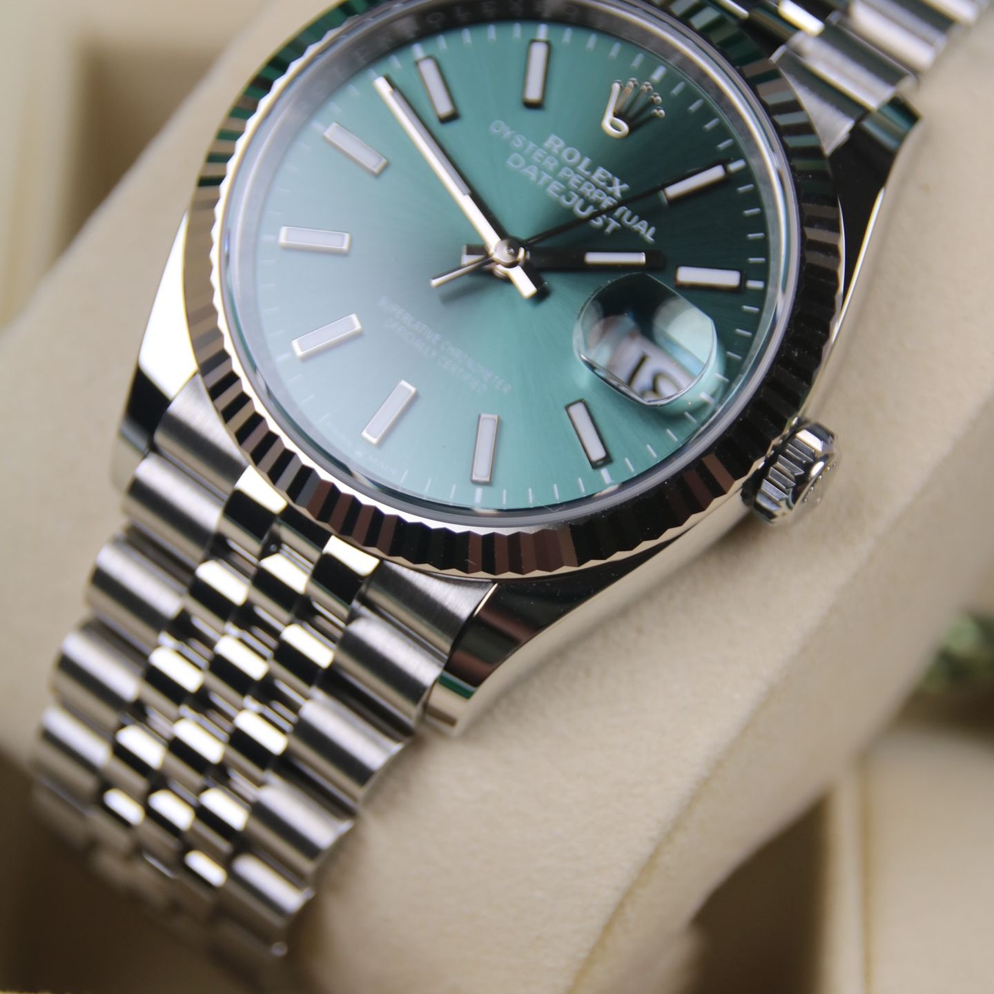 Rolex Datejust 36 126234 (2024) - Groen wijzerplaat 36mm Staal (4/6)